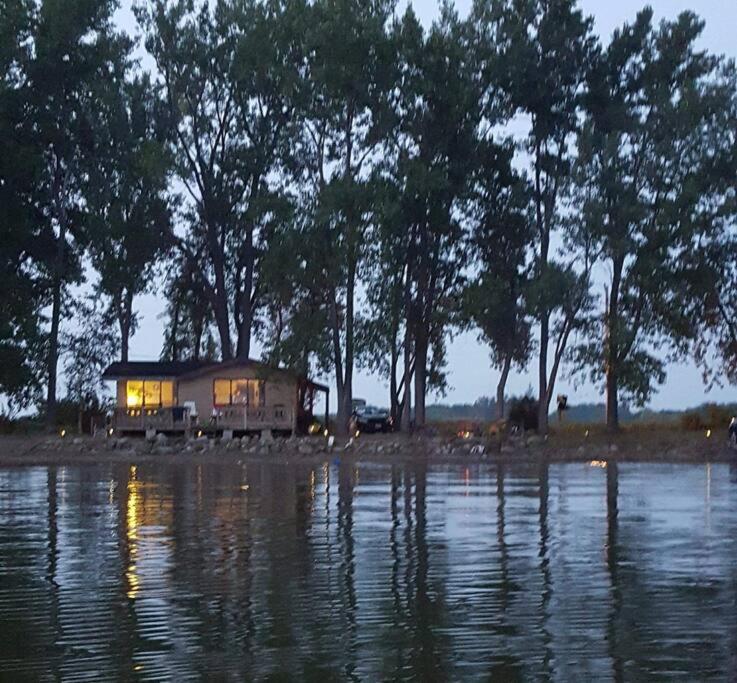 West Lake Waterfront Swimming - Free Pontoon Boat!