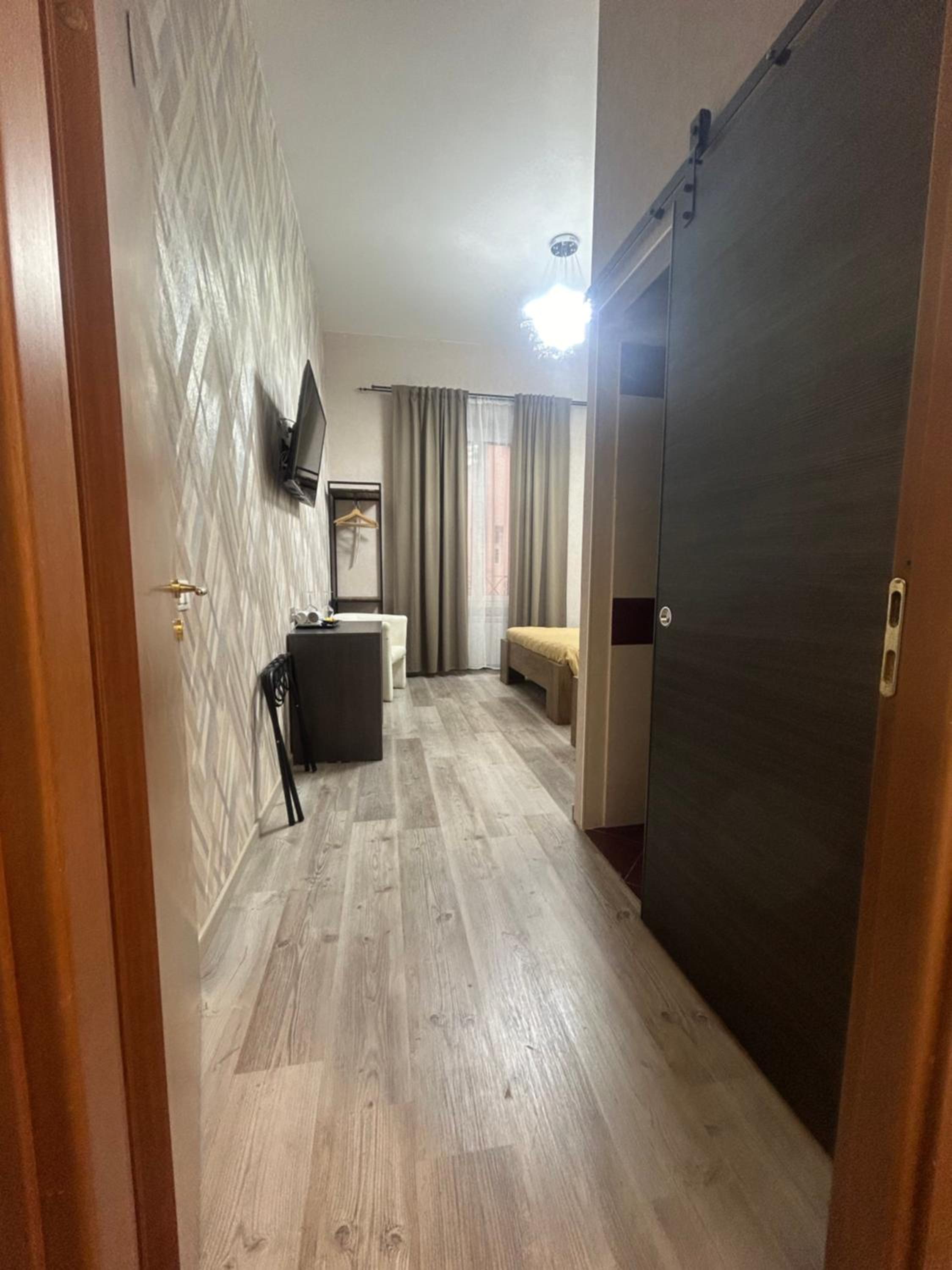 Vanella Rome Domus