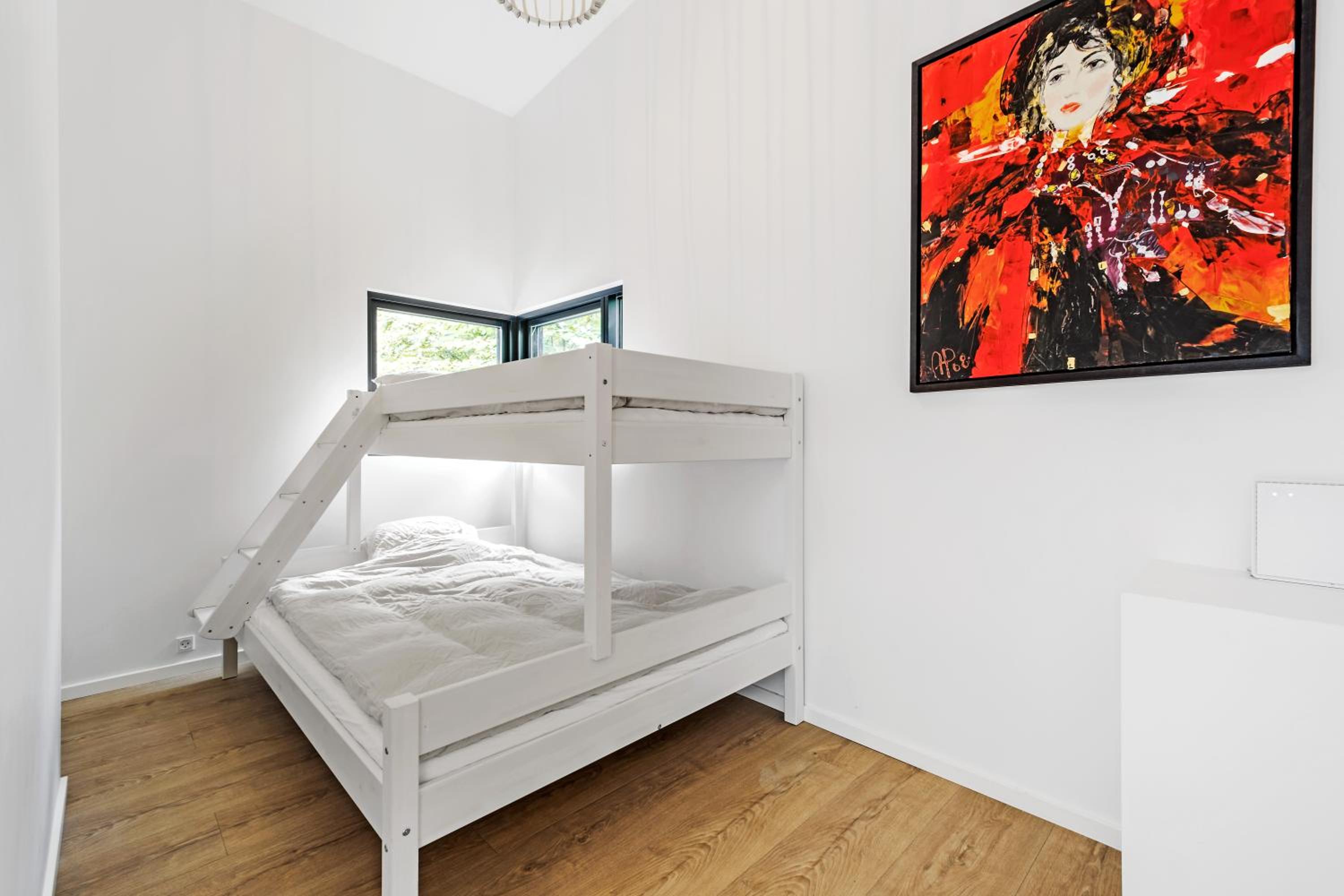 New retreat! Tucked away in peaceful surroundings