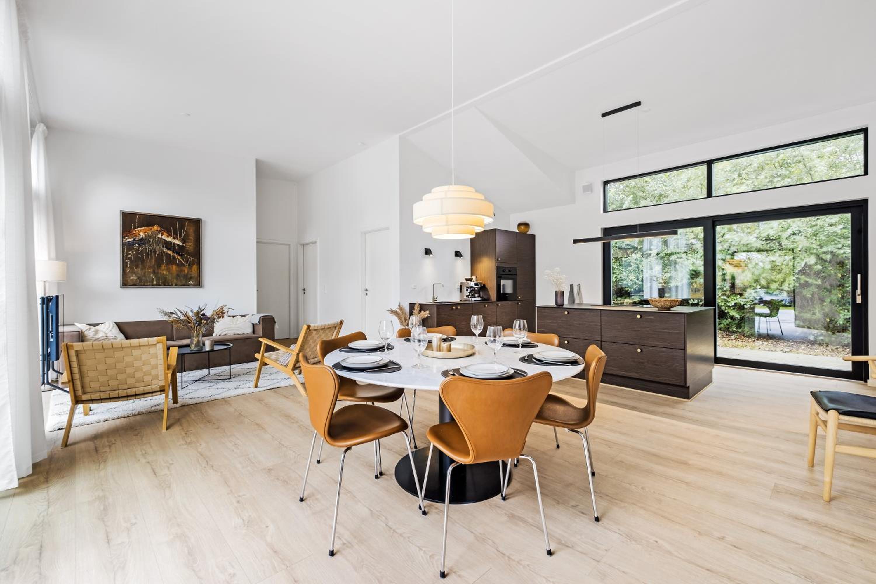 New retreat! Tucked away in peaceful surroundings
