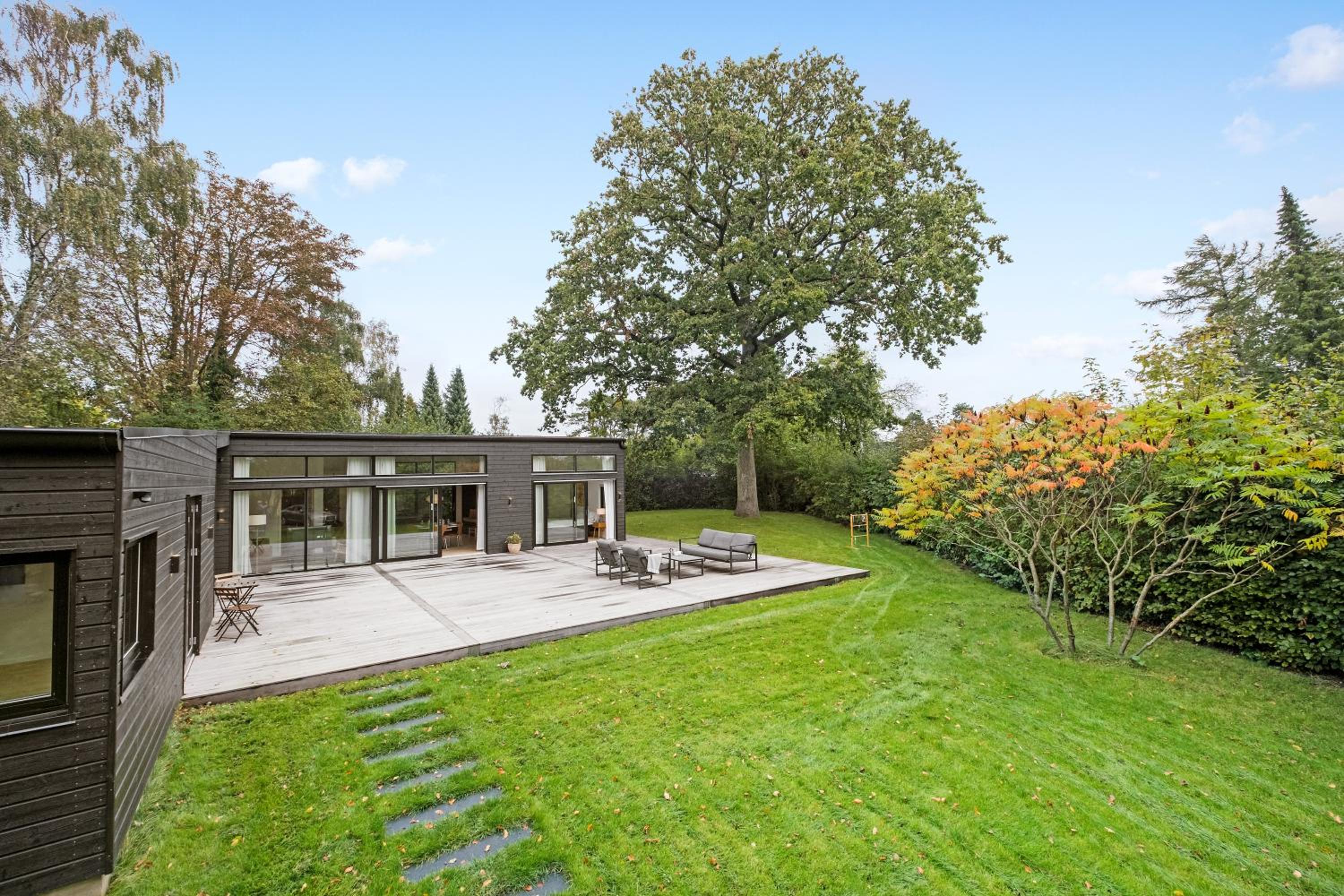 New retreat! Tucked away in peaceful surroundings