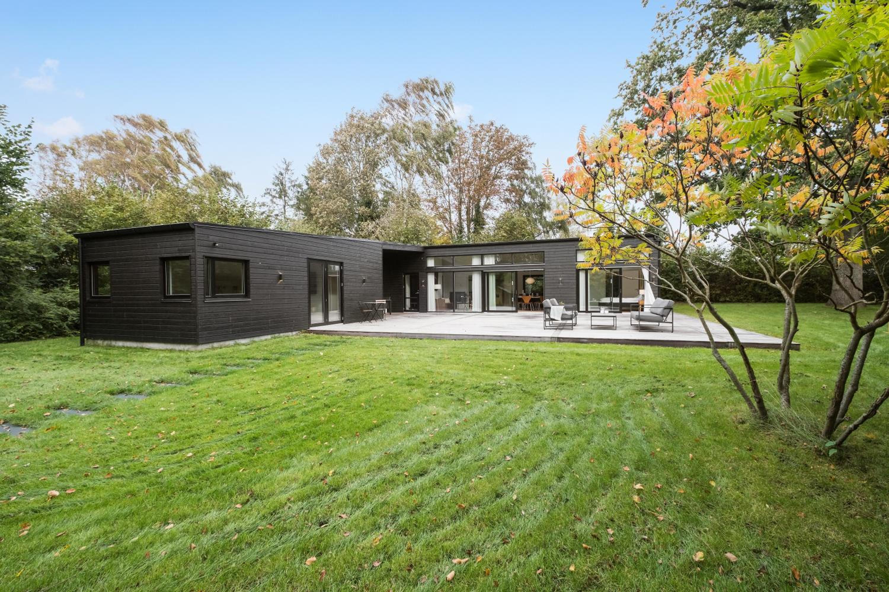 New retreat! Tucked away in peaceful surroundings