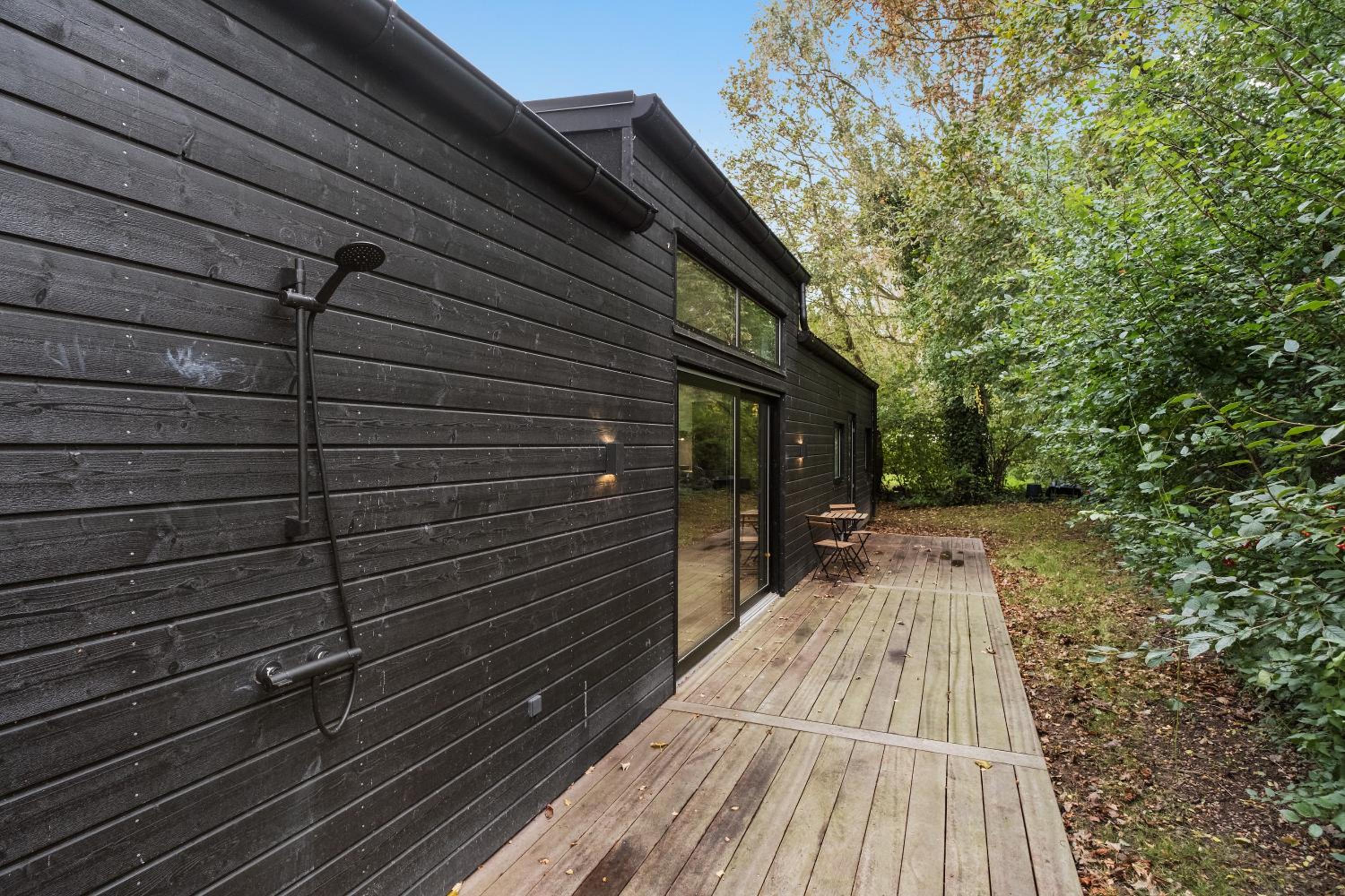 New retreat! Tucked away in peaceful surroundings