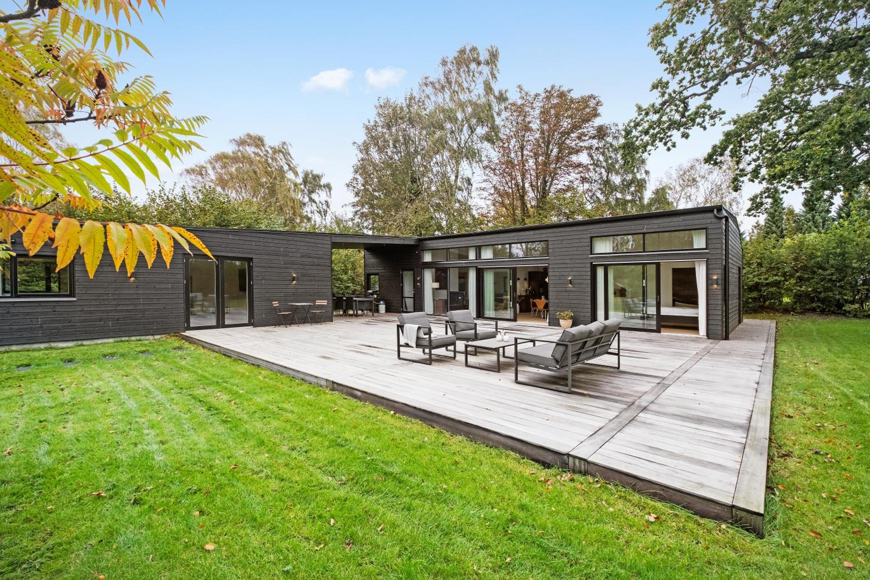 New retreat! Tucked away in peaceful surroundings
