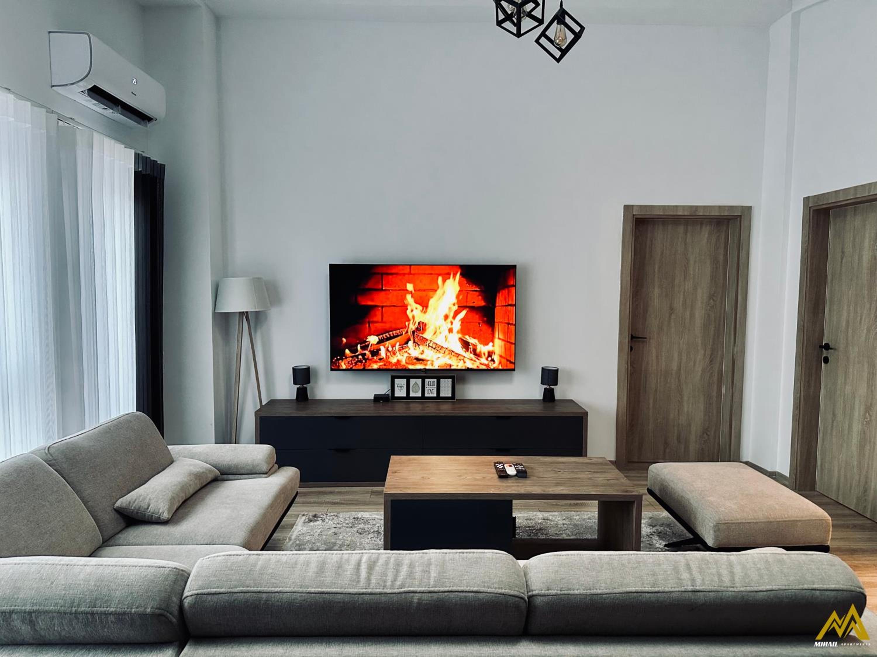 Mihail Apartments Mavrovo view 2