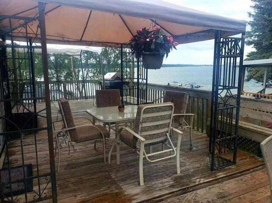 Westlake Dunes View Beach-FREE Pontoon Boat Rental