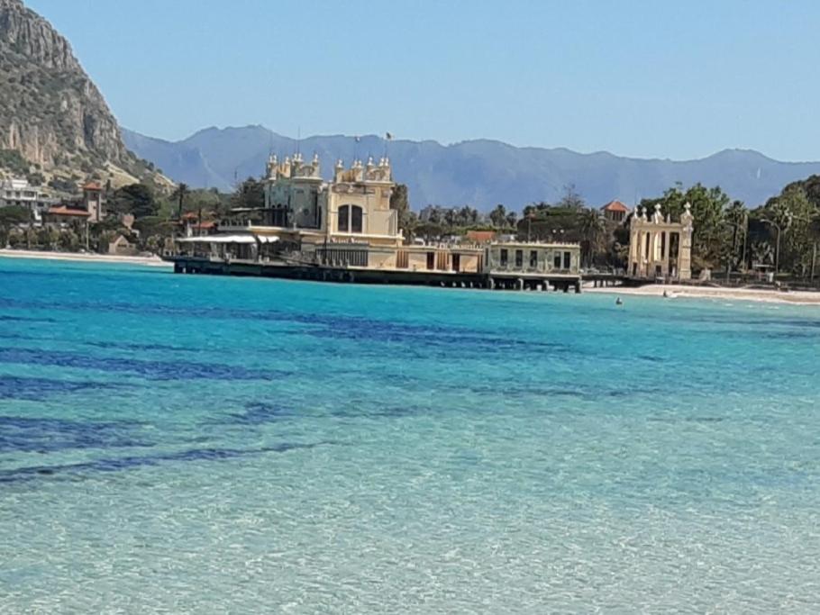 casa giorgia mondello
