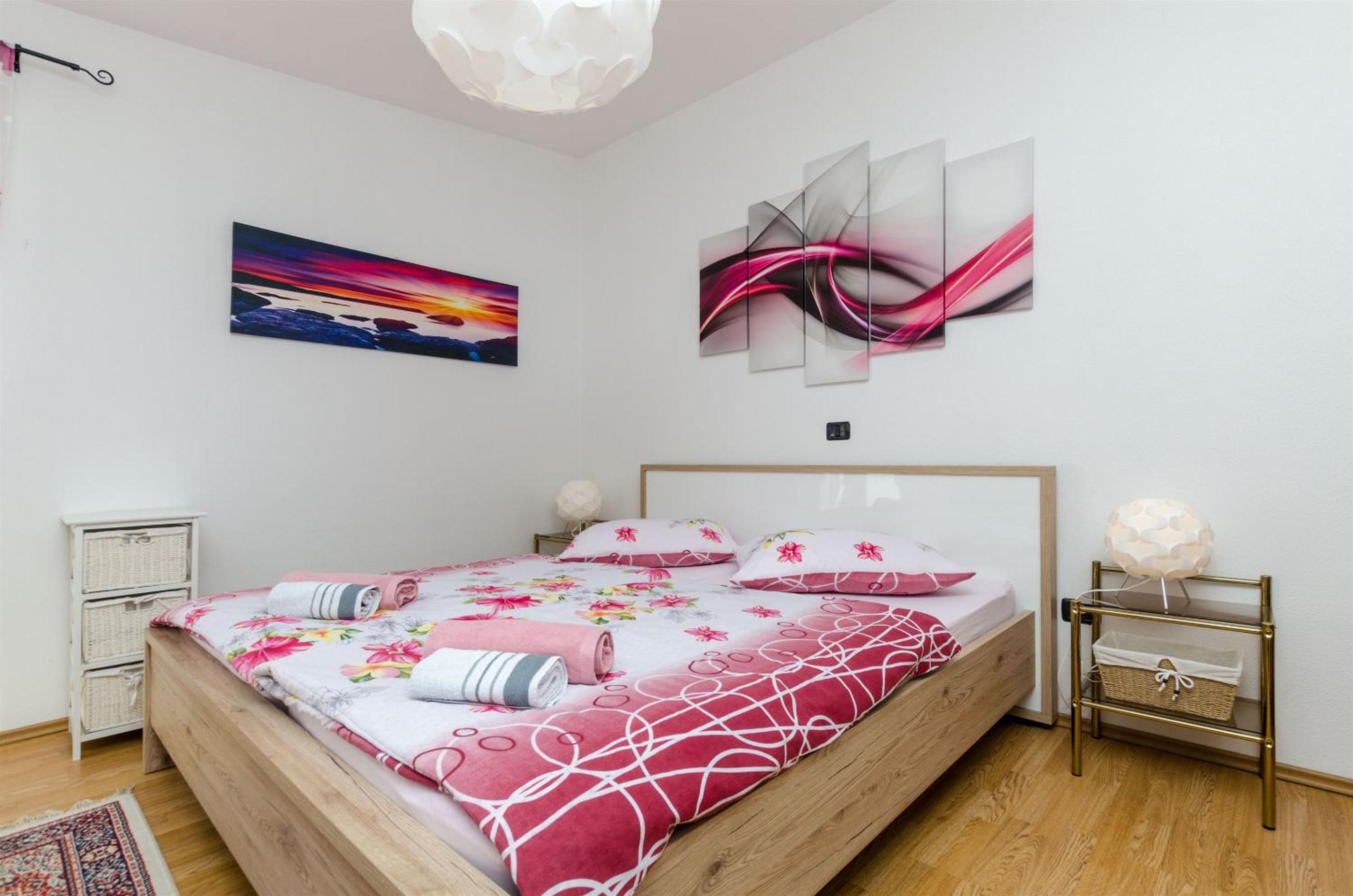 Apartments Sinisa