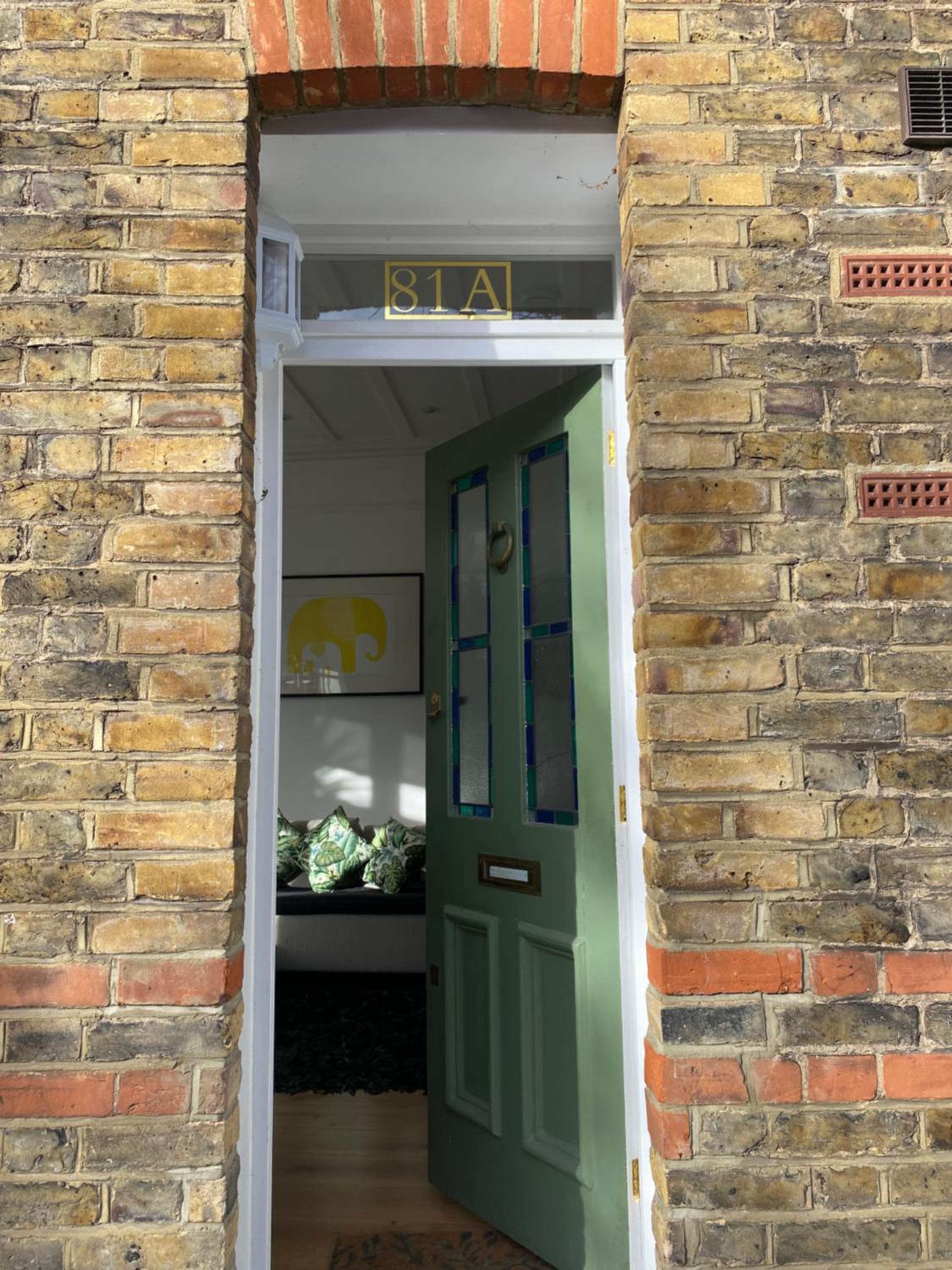 Interior Designed Flat near Kew Botanical Gardens