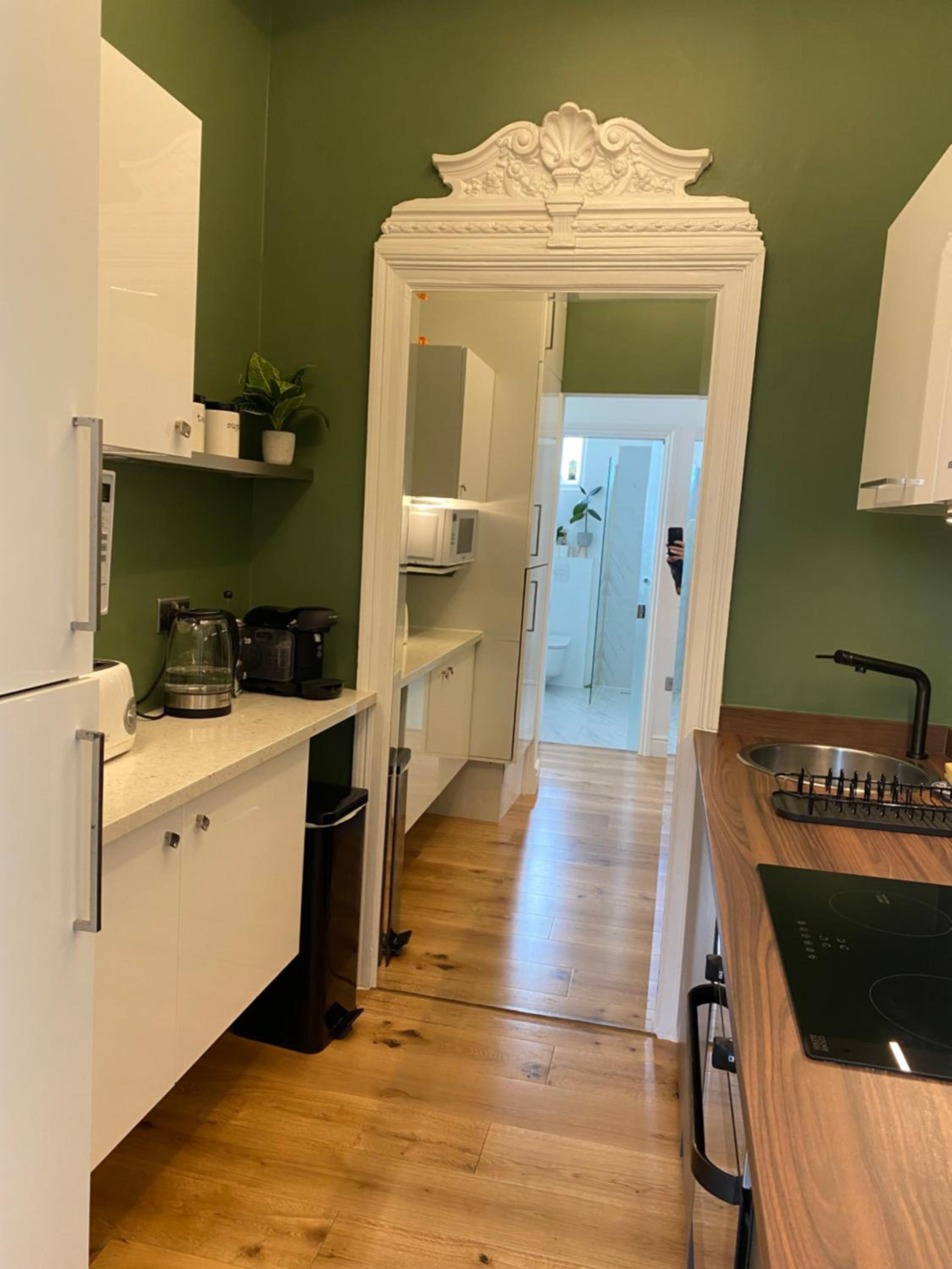 Interior Designed Flat near Kew Botanical Gardens