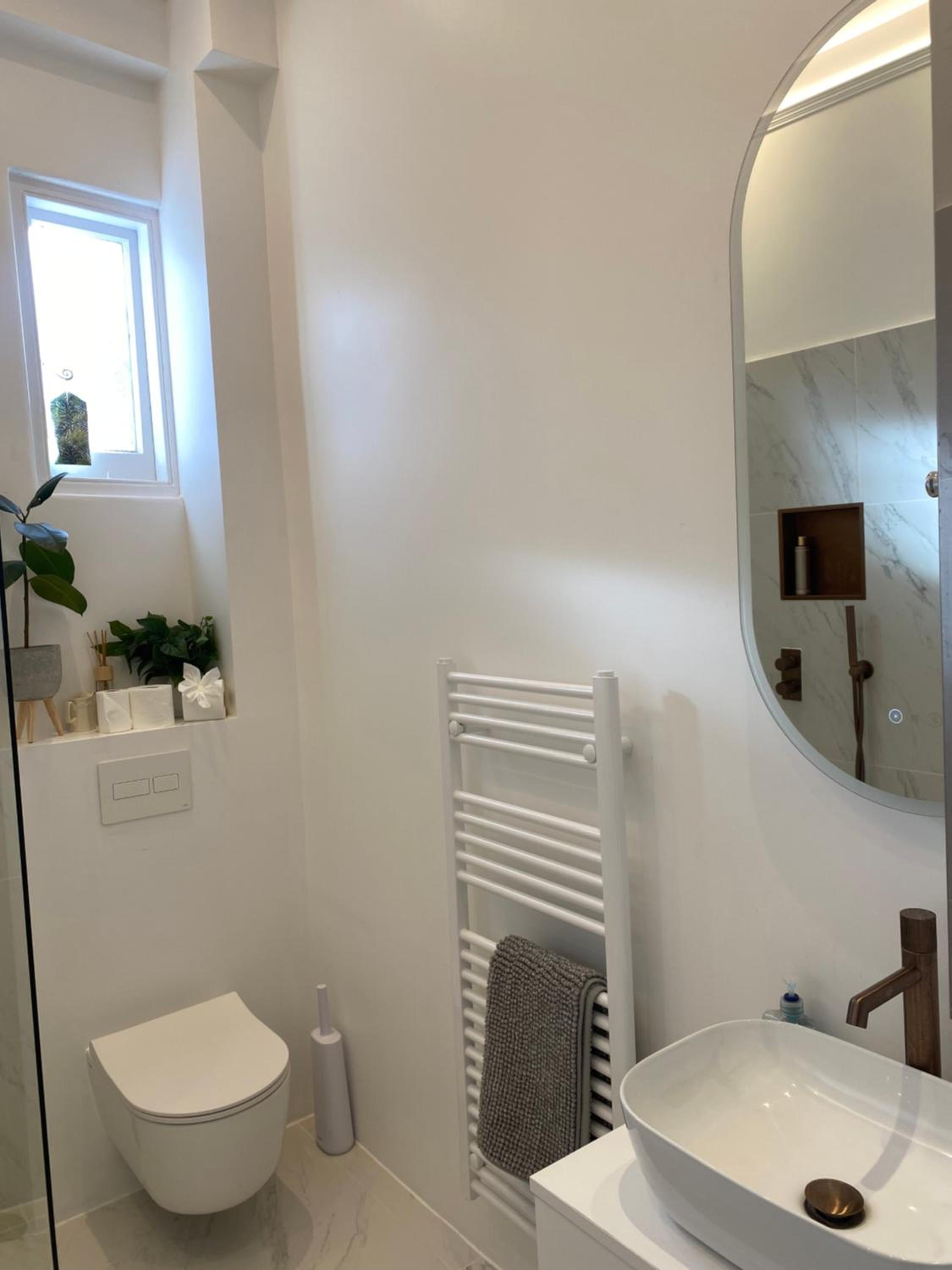 Interior Designed Flat near Kew Botanical Gardens