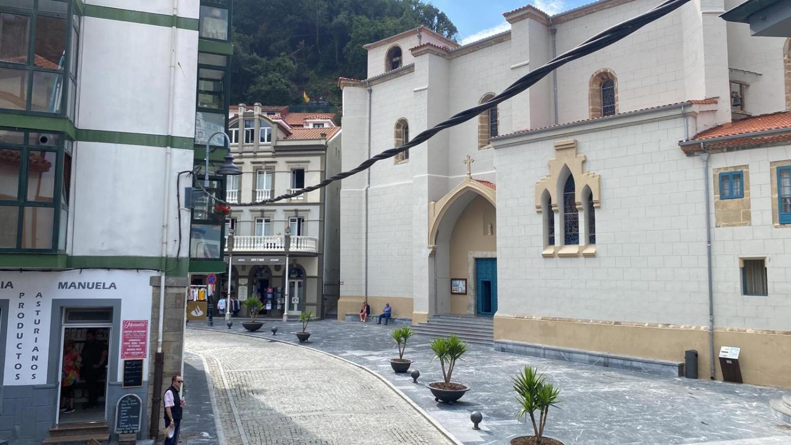 Casa Urbanín I plaza ayuntamiento