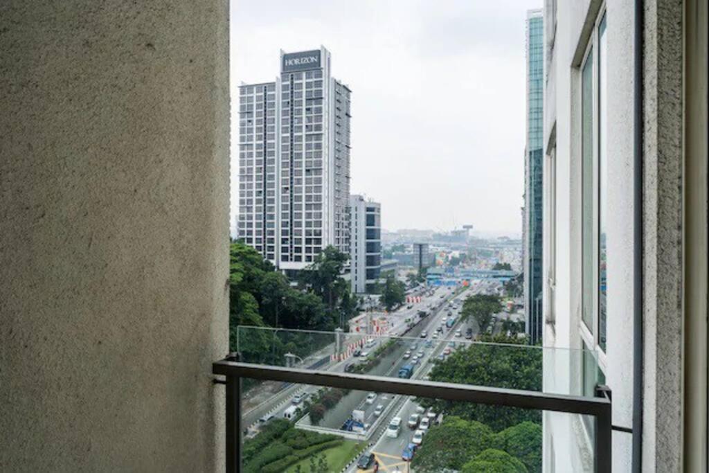 2BR 2 Bath Homestay near The Exchange TRX 4~5 pax