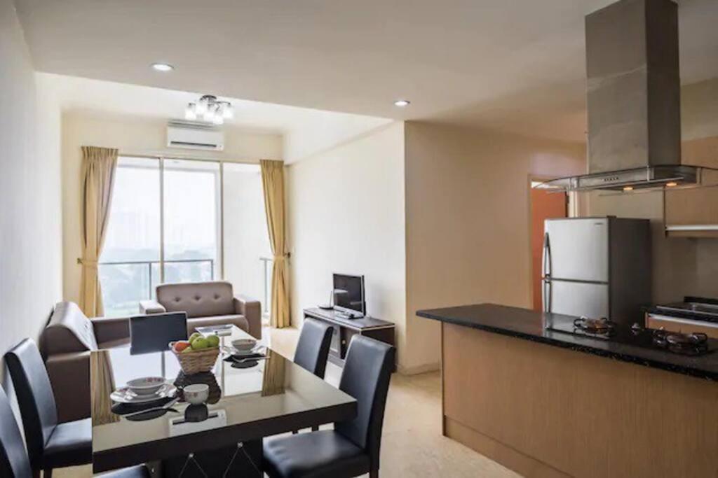 2BR 2 Bath Homestay near The Exchange TRX 4~5 pax