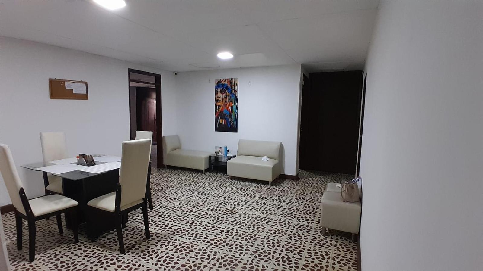 Hostal- ciudad Jardin