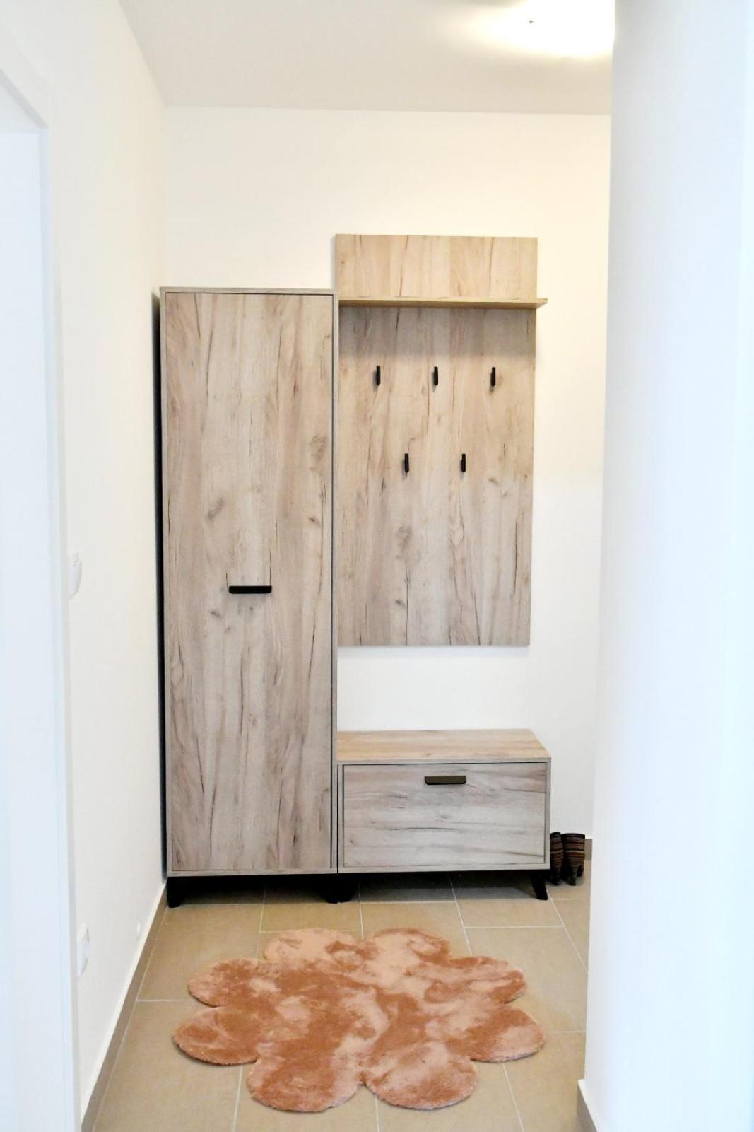 Apartman Jezero