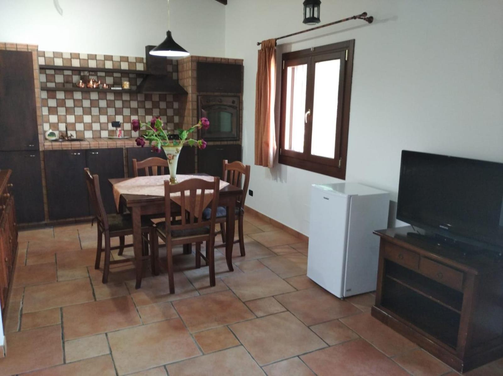 Momon1616 Intero Chalet view 5