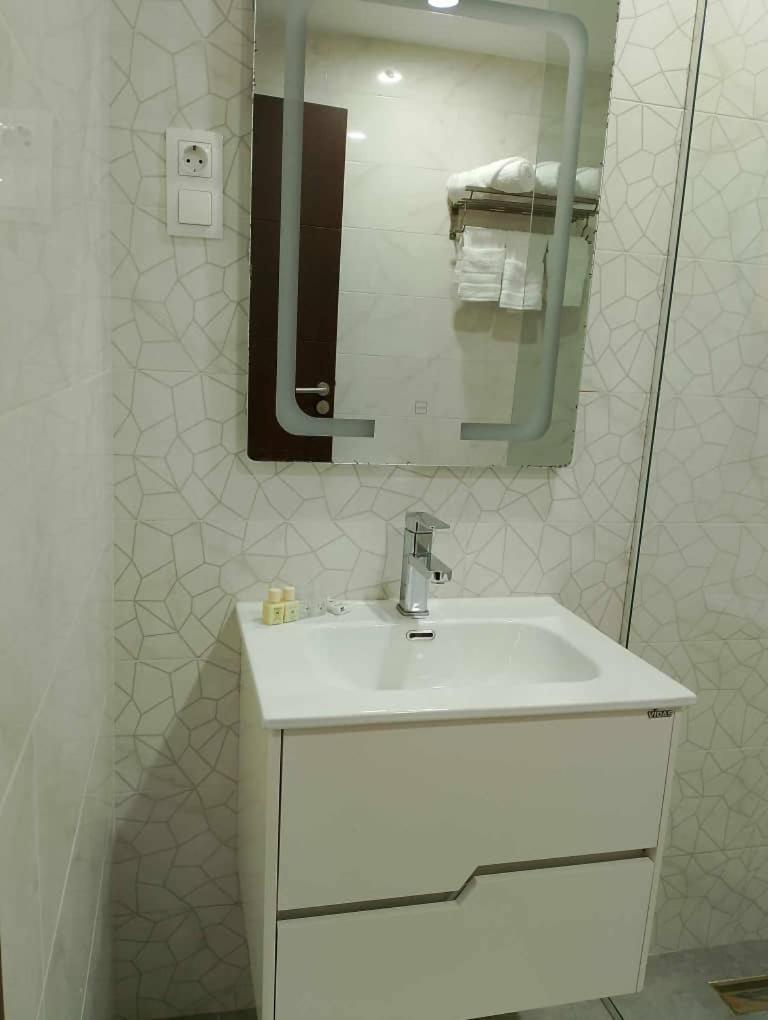 Motel Abdelhamid