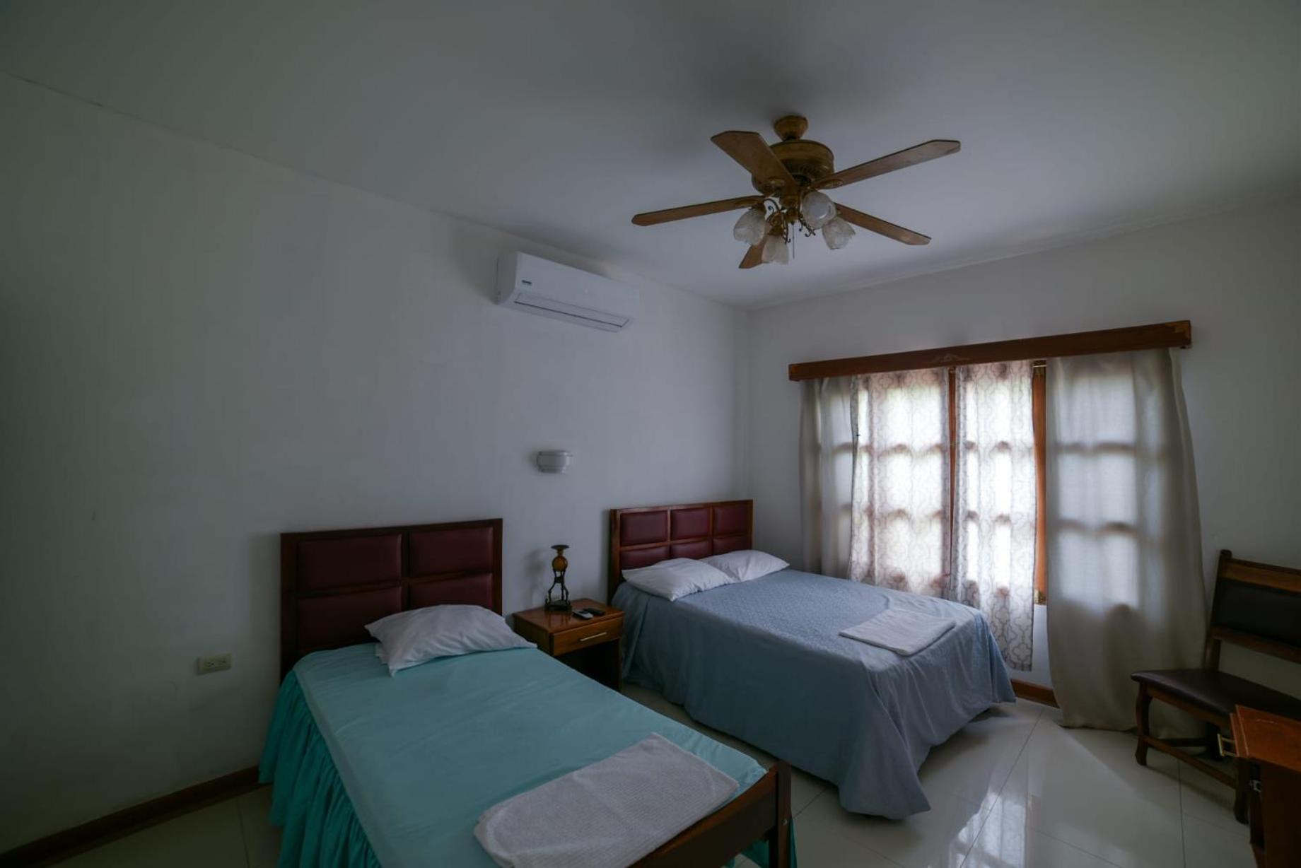 HOSTAL RIVAS INNS view 3