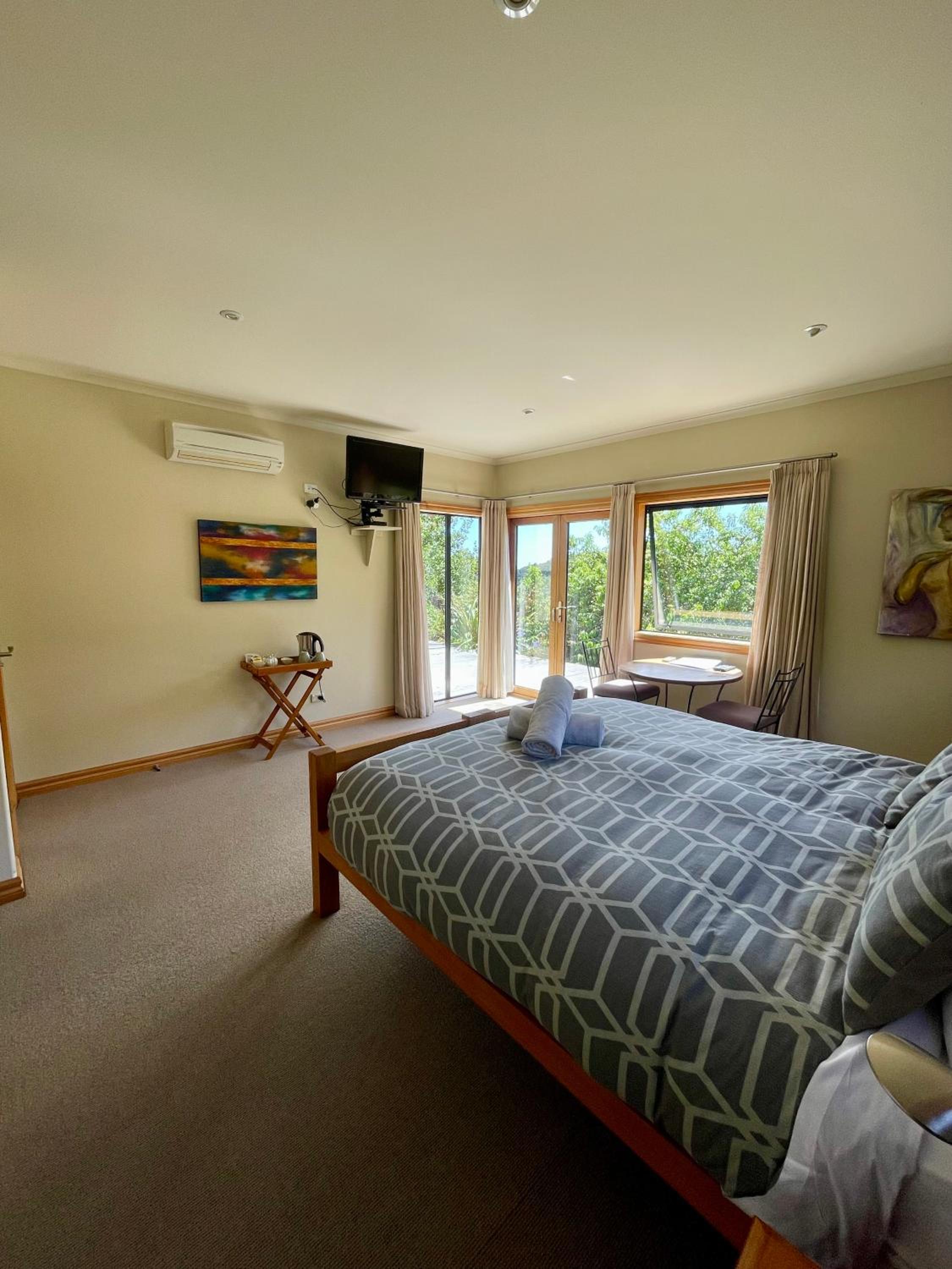 Parautane Lodge