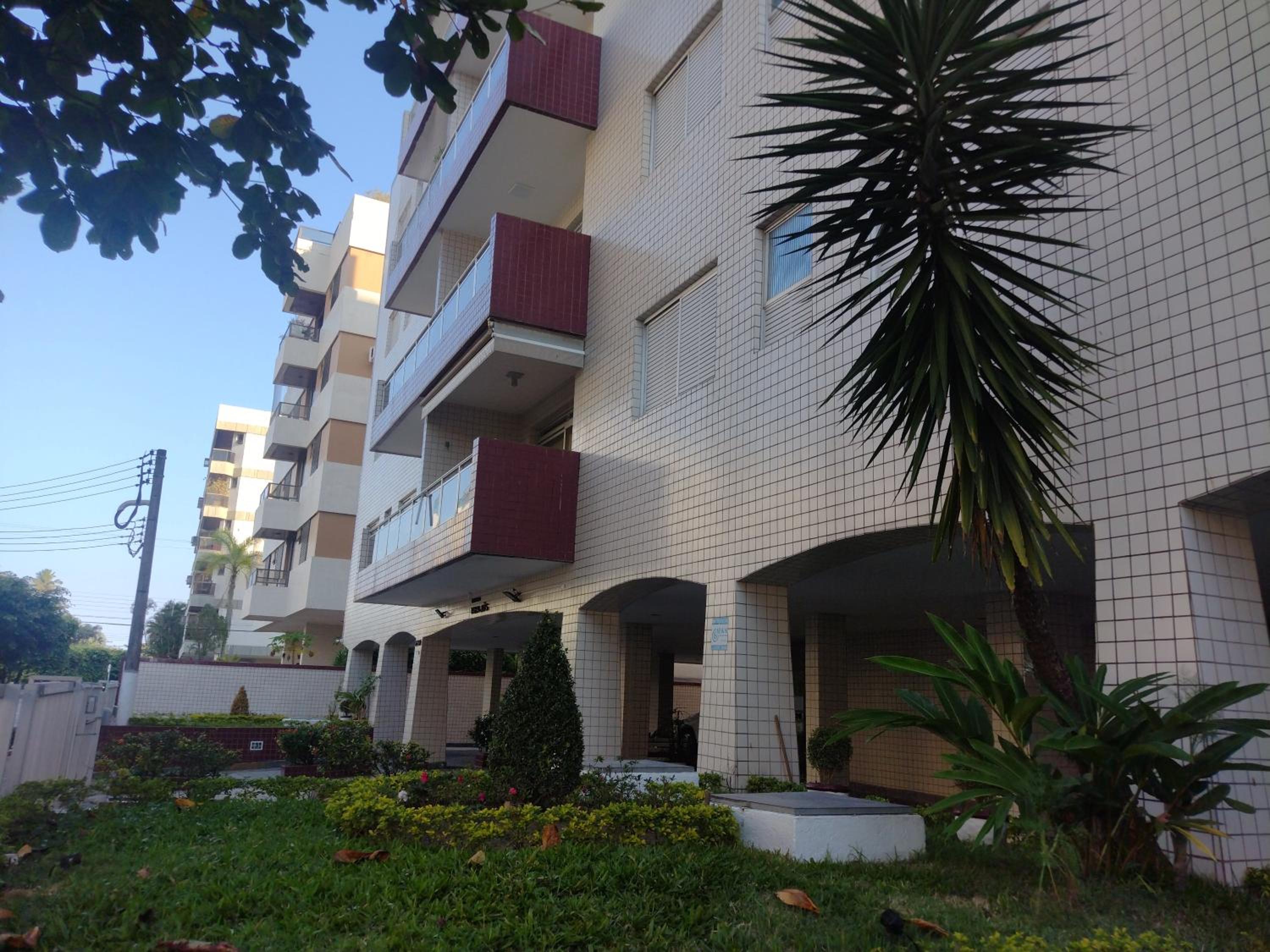 Apartamento amplo próximo a praia - Faça tudo a pé view 2
