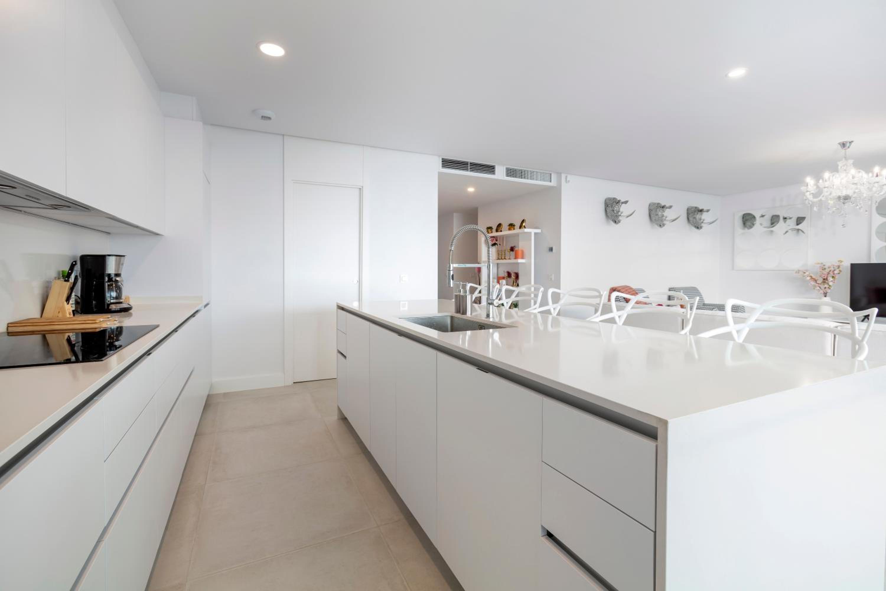 Marbella Vacations - The White House Marbella - Property Image 17