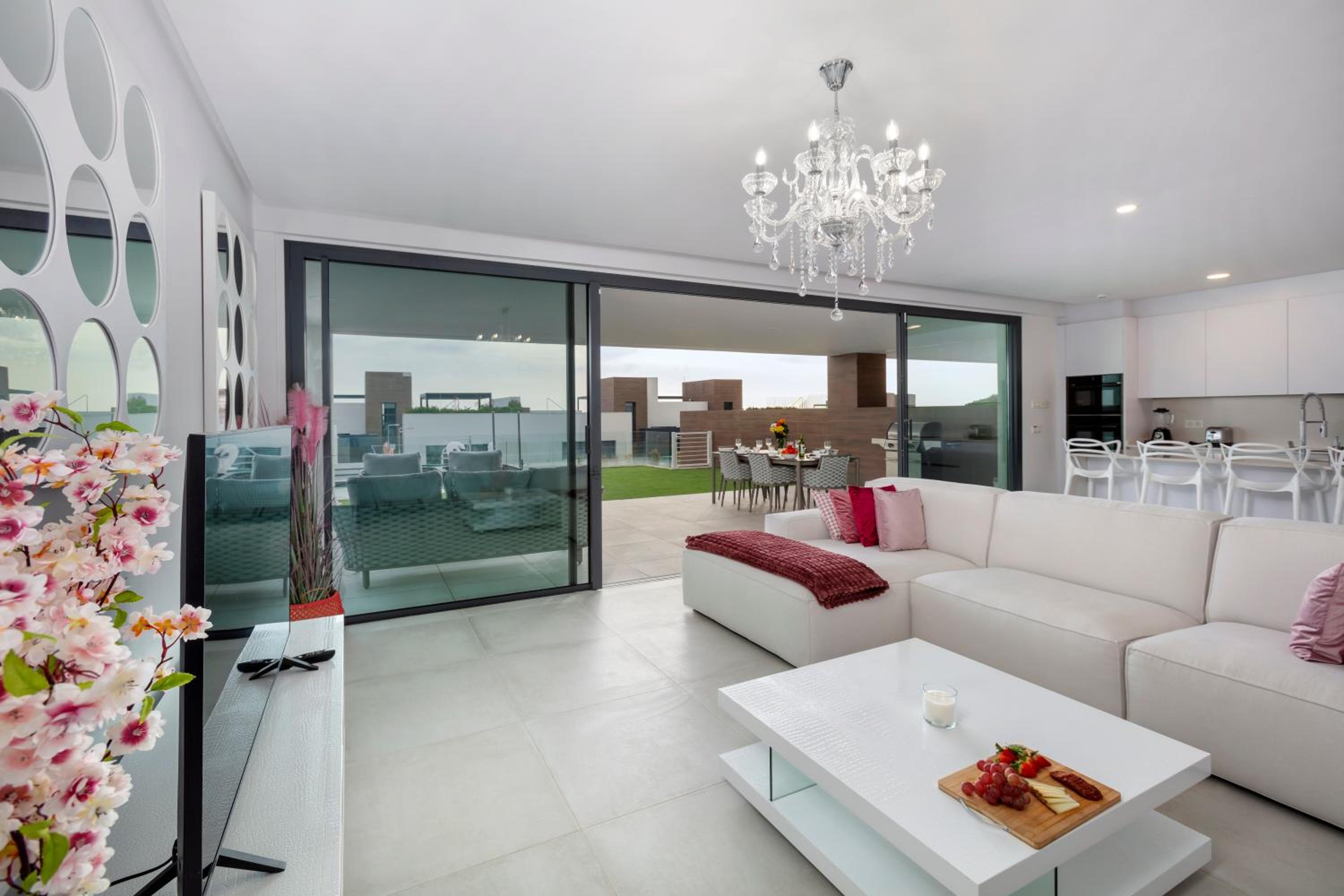 Marbella Vacations - The White House Marbella - Property Image 21