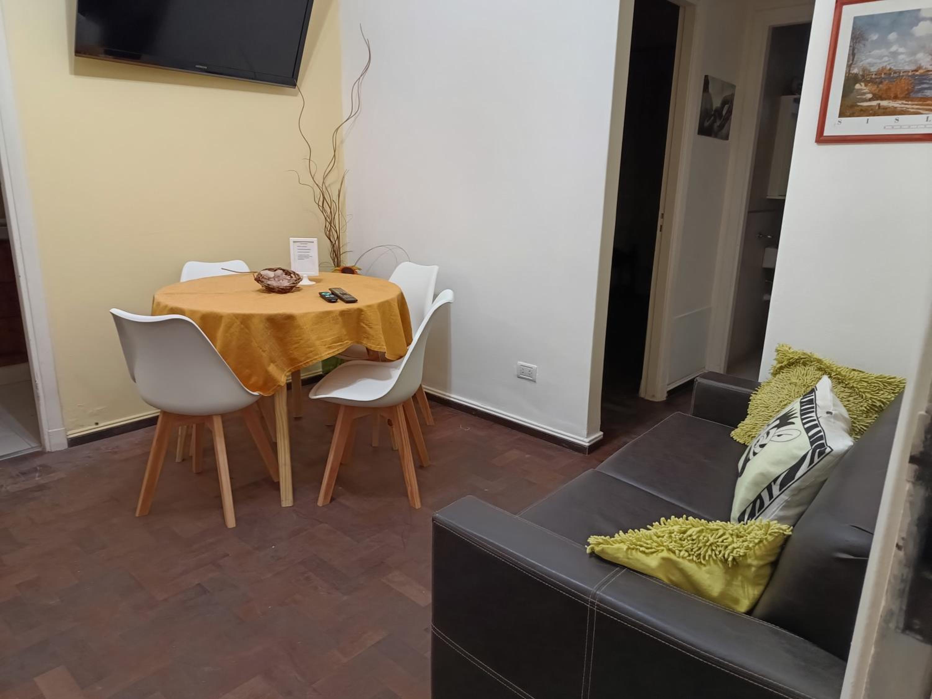 centro corrientes y brown 2 amb con dependencia 4 personas wifi cable RESERVA con seña EXC ESTADO