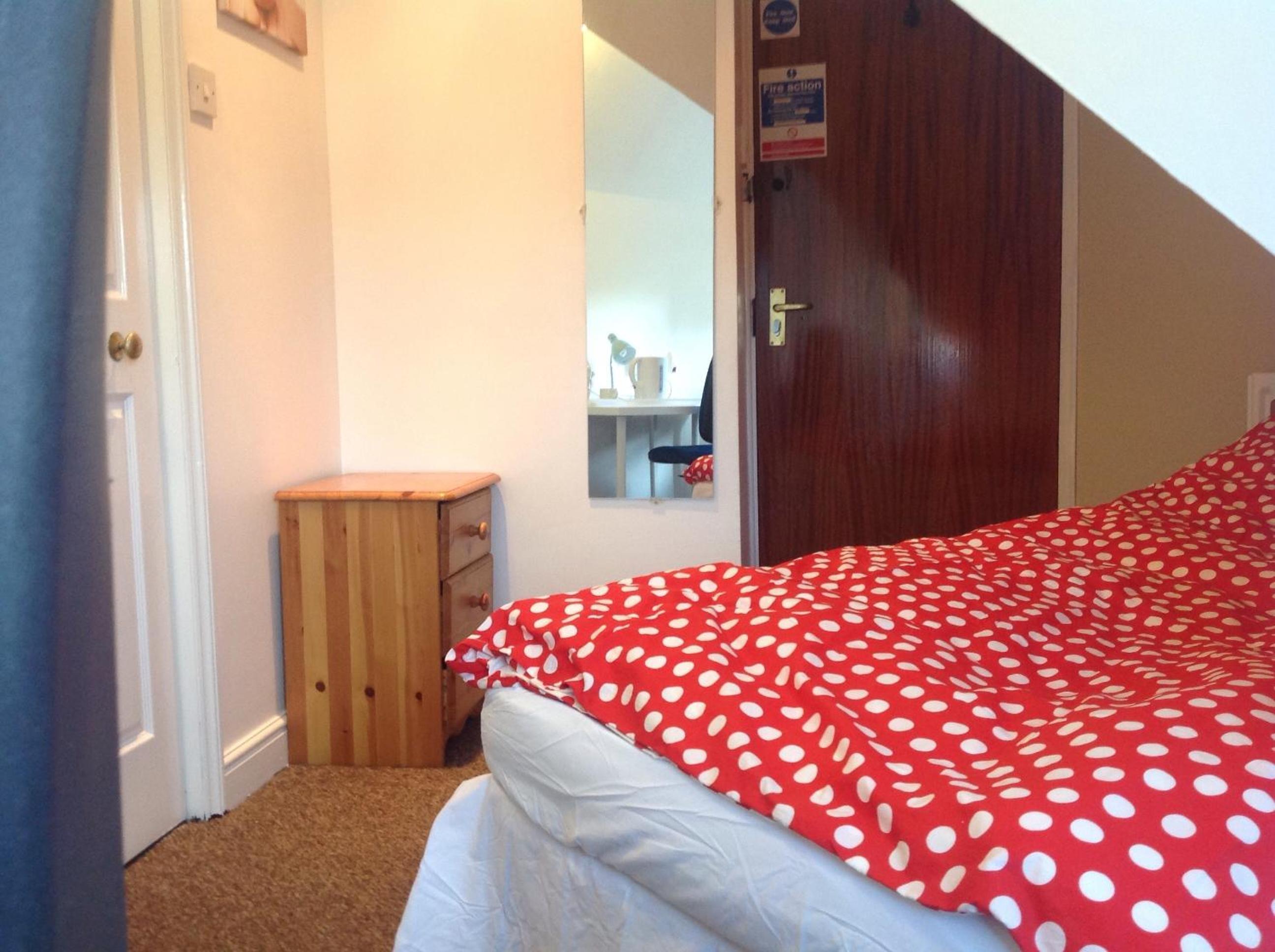 Clift Guest House