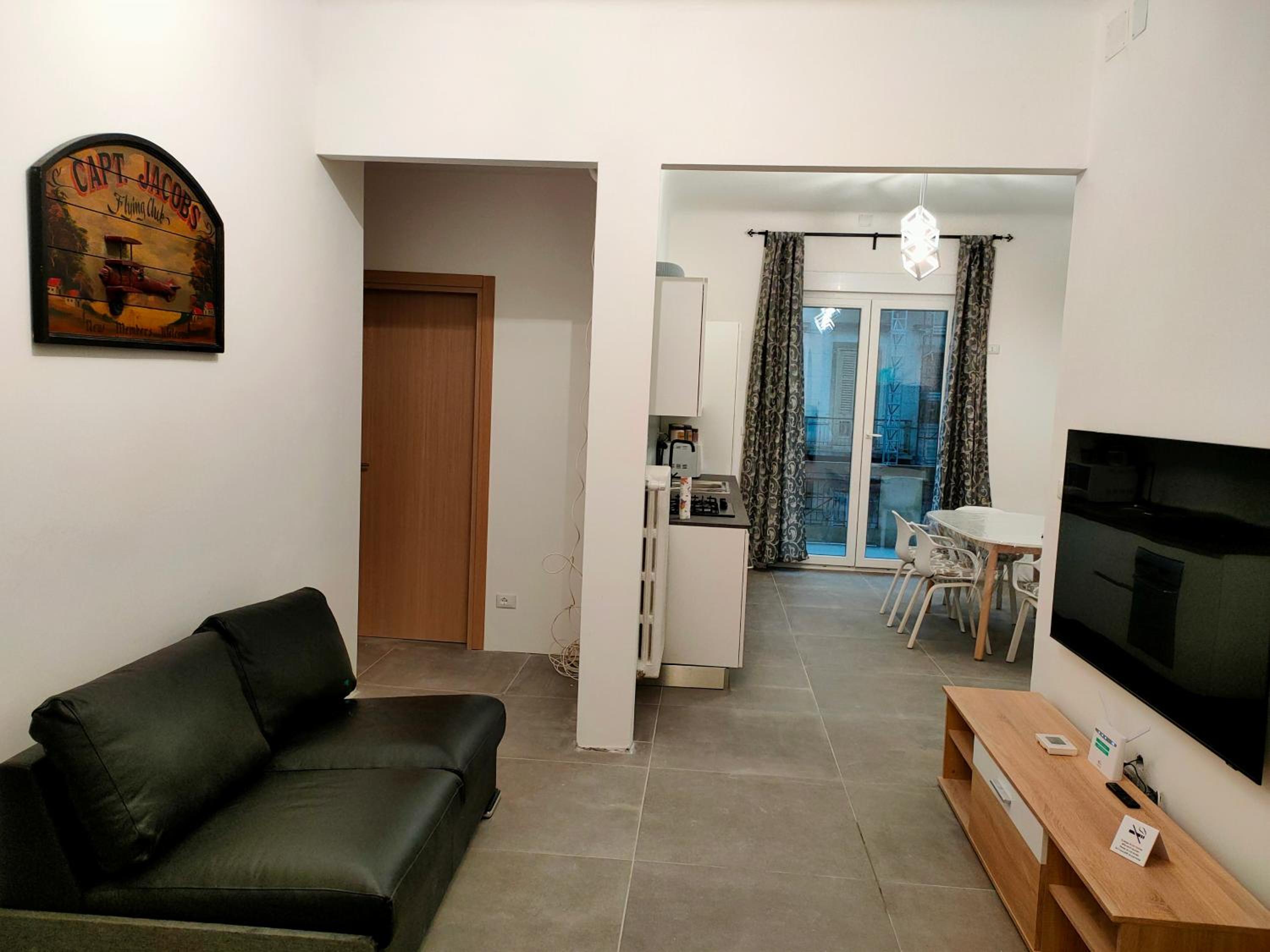 TRIESTE LIVING - Professional Guest House view 3