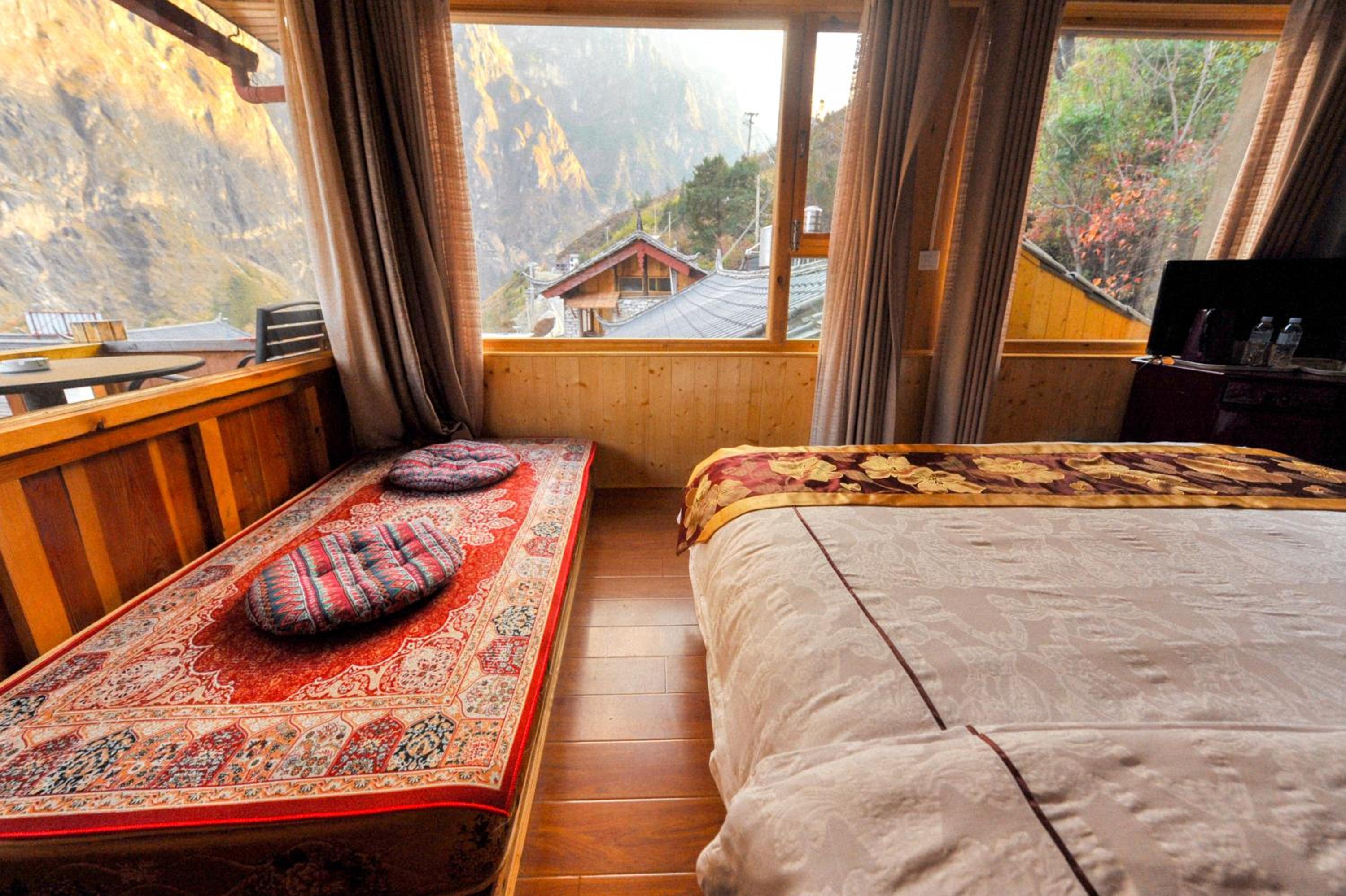 TIBET Guest house 虎跳峡卓玛客栈