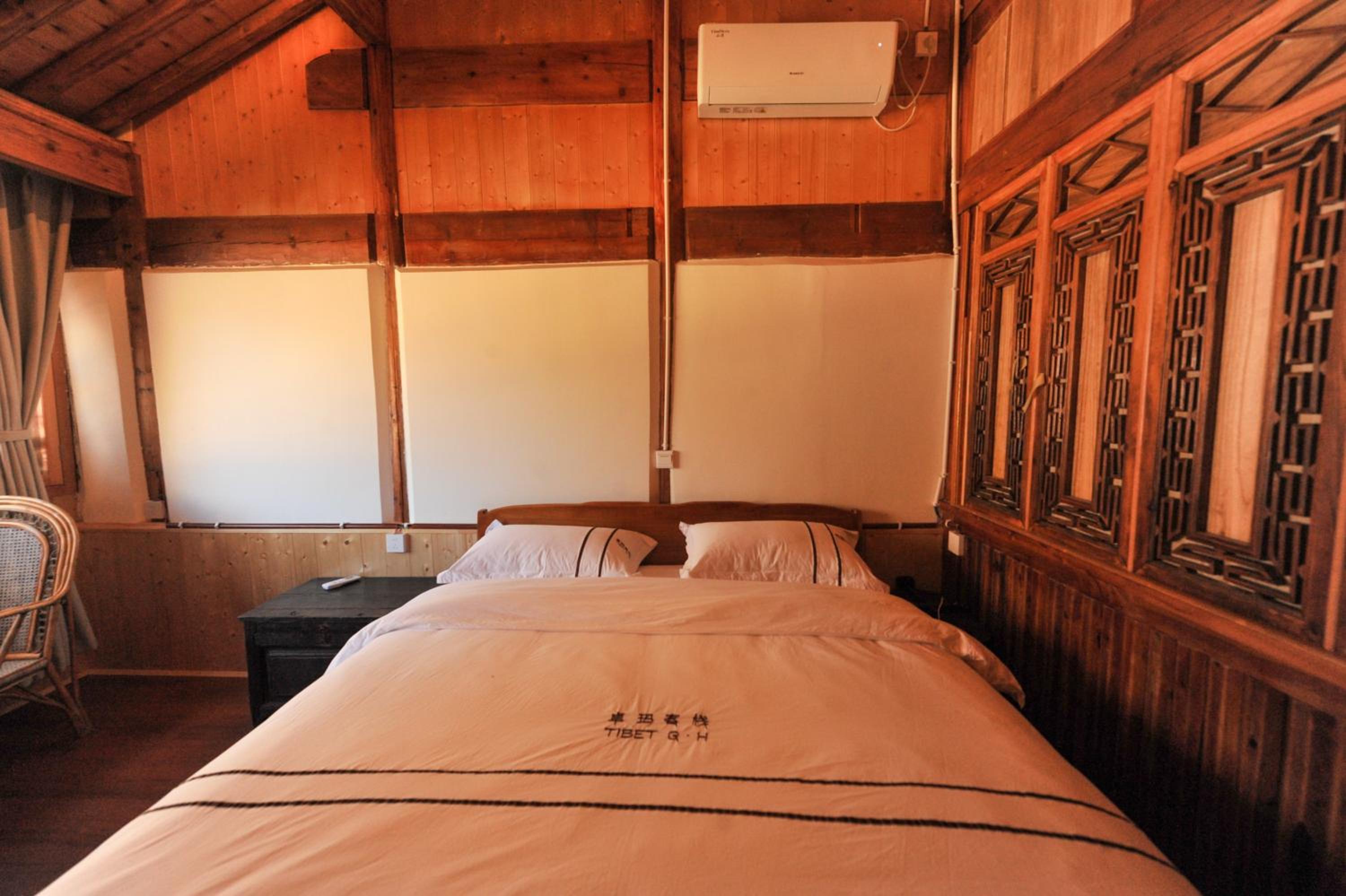 TIBET Guest house 虎跳峡卓玛客栈