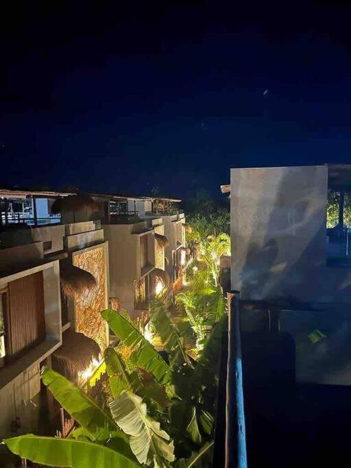 Vida Villa Boutique com piscina & vista mar!