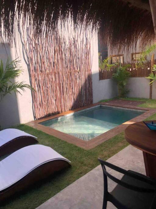 Vida Villa Boutique com piscina & vista mar!