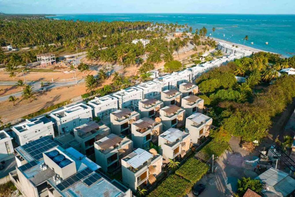 Vida Villa Boutique com piscina & vista mar!