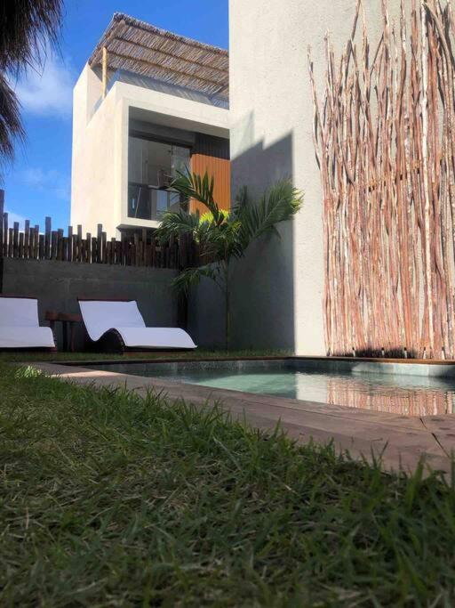 Vida Villa Boutique com piscina & vista mar!