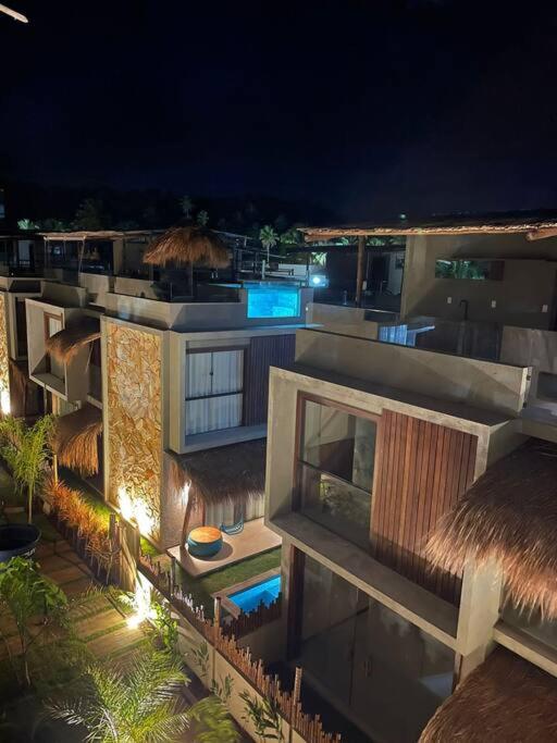 Vida Villa Boutique com piscina & vista mar!