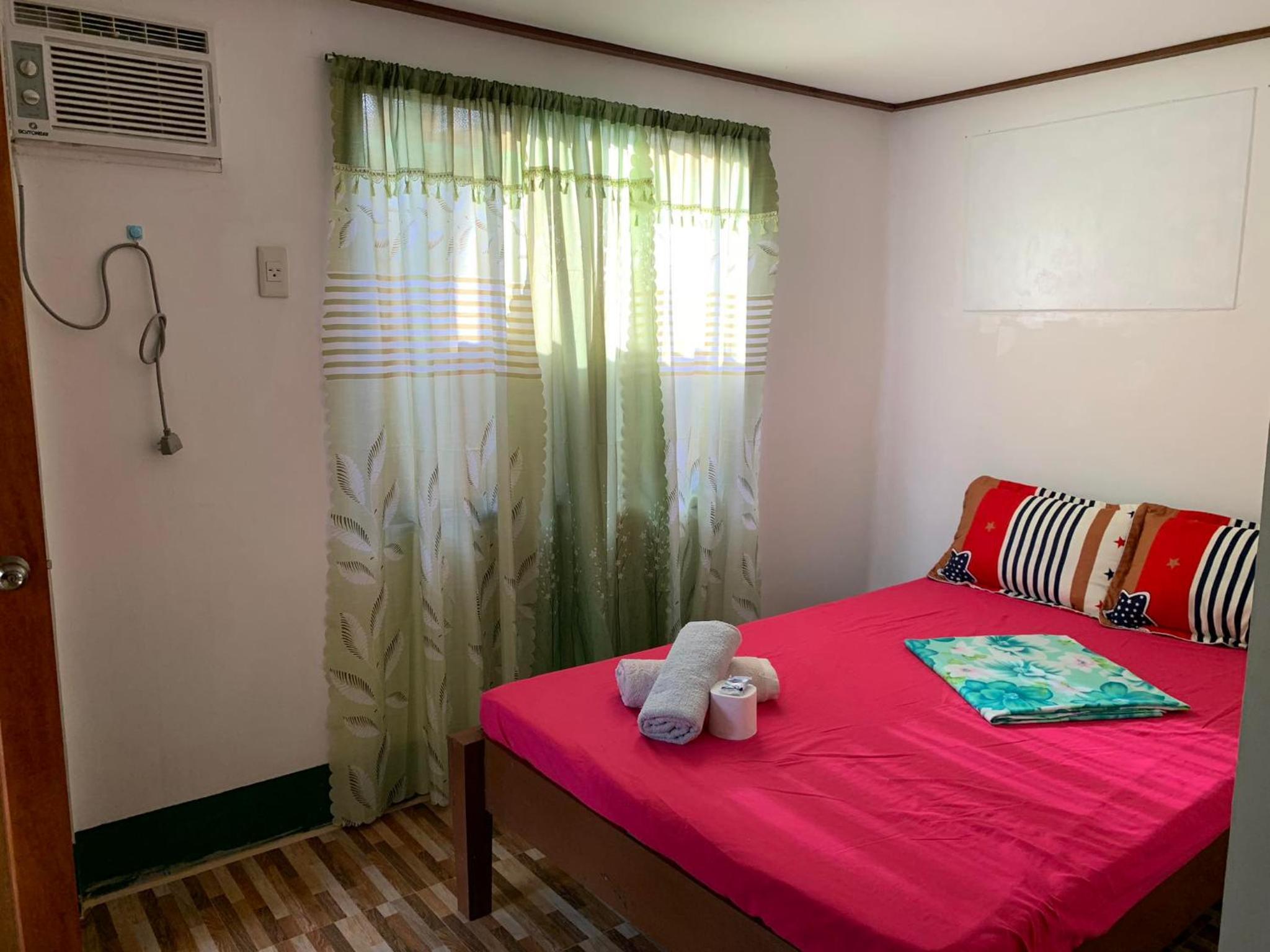 Divinagracia Cottages view 3
