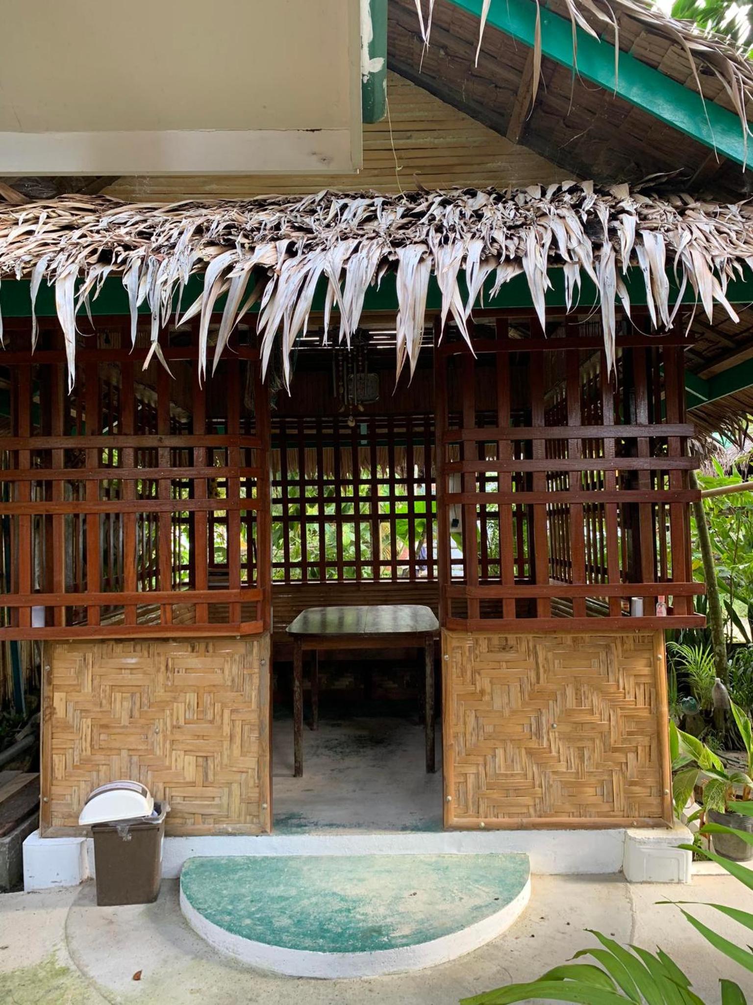 Divinagracia Cottages view 5