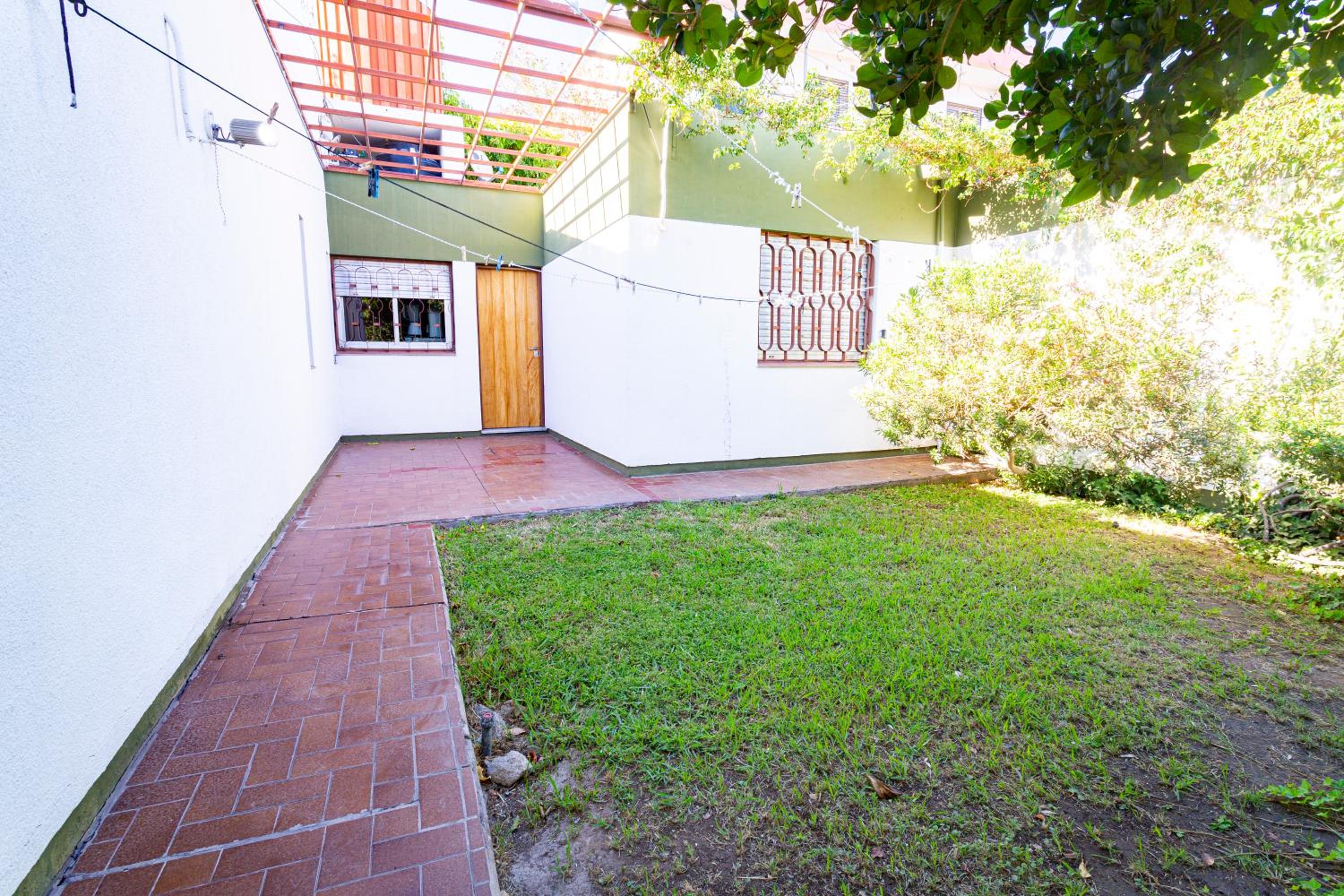 Casa Grande con estacionamiento
