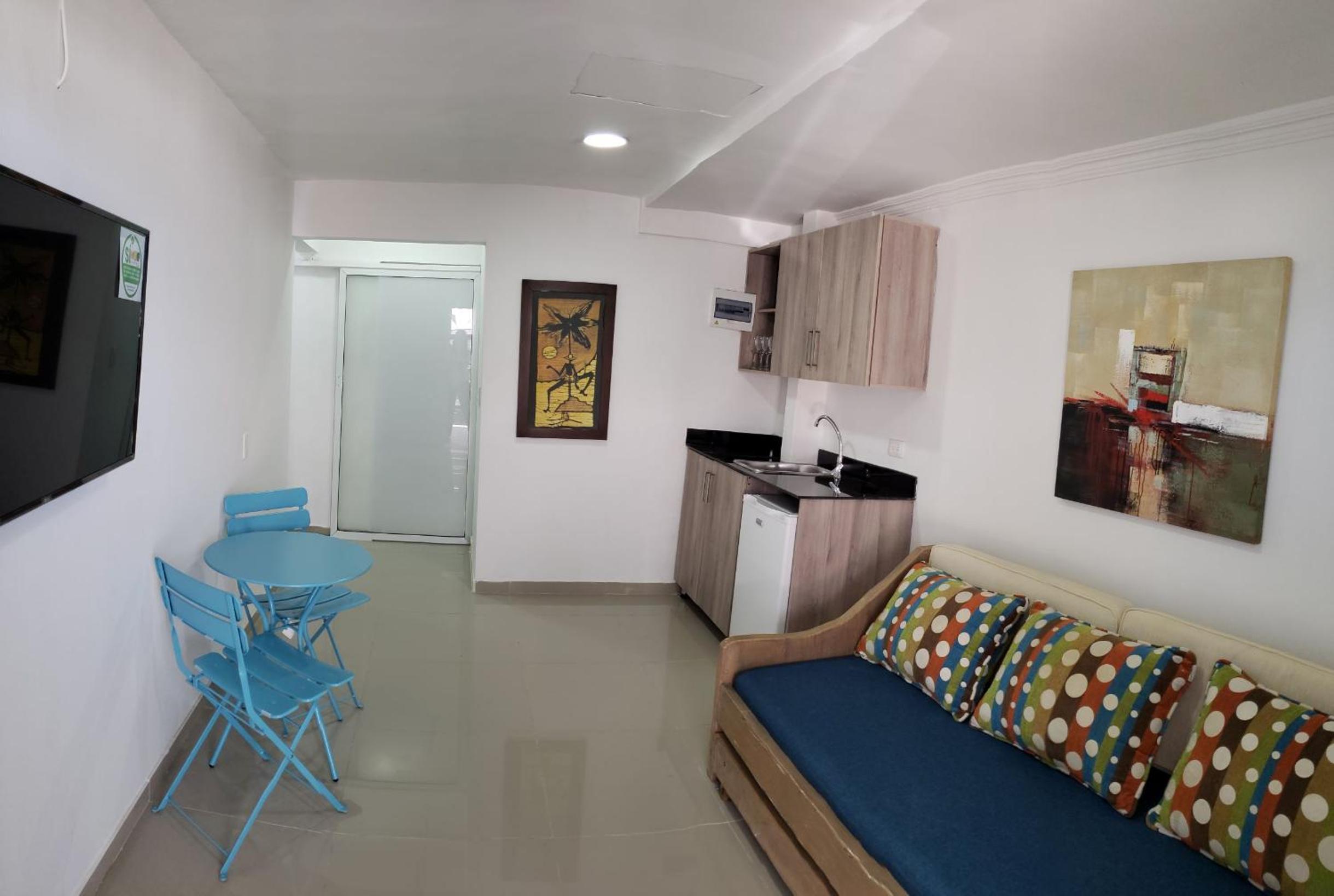 ANGELOPOLIS DEL MAR, FULL HOUSE & APARTMENTS