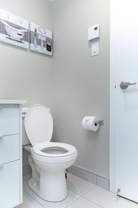 Charm & Luxury Vacation Headquarters to Downtown!