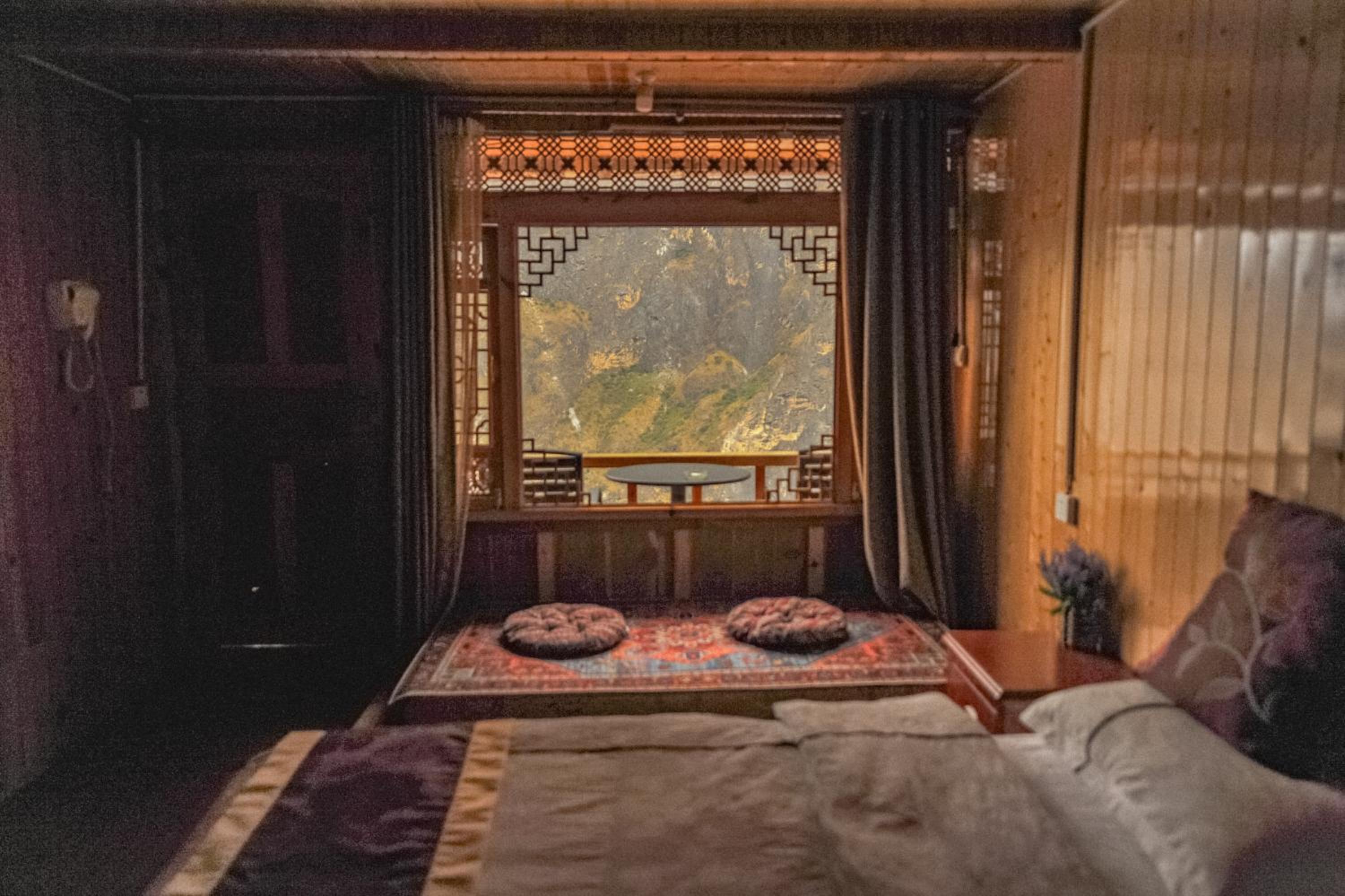 TIBET Guest house 虎跳峡卓玛客栈