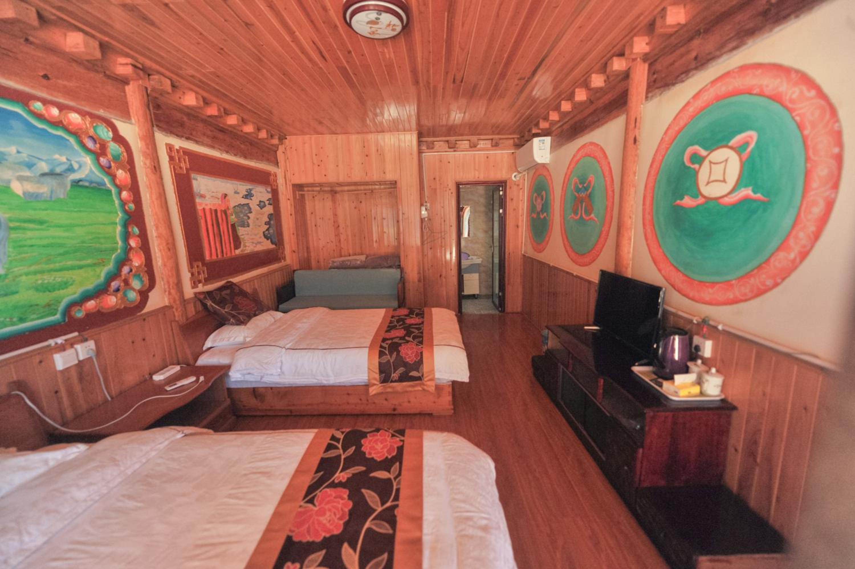 TIBET Guest house 虎跳峡卓玛客栈
