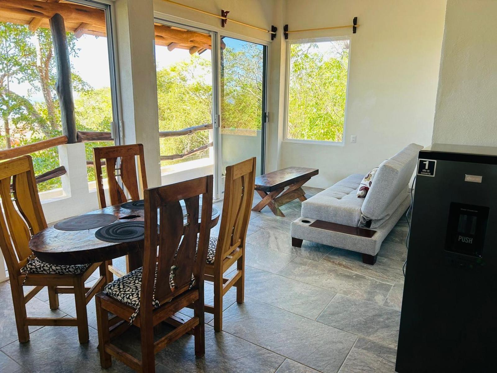 Casa Arrecife Troncones - a few steps from the beach