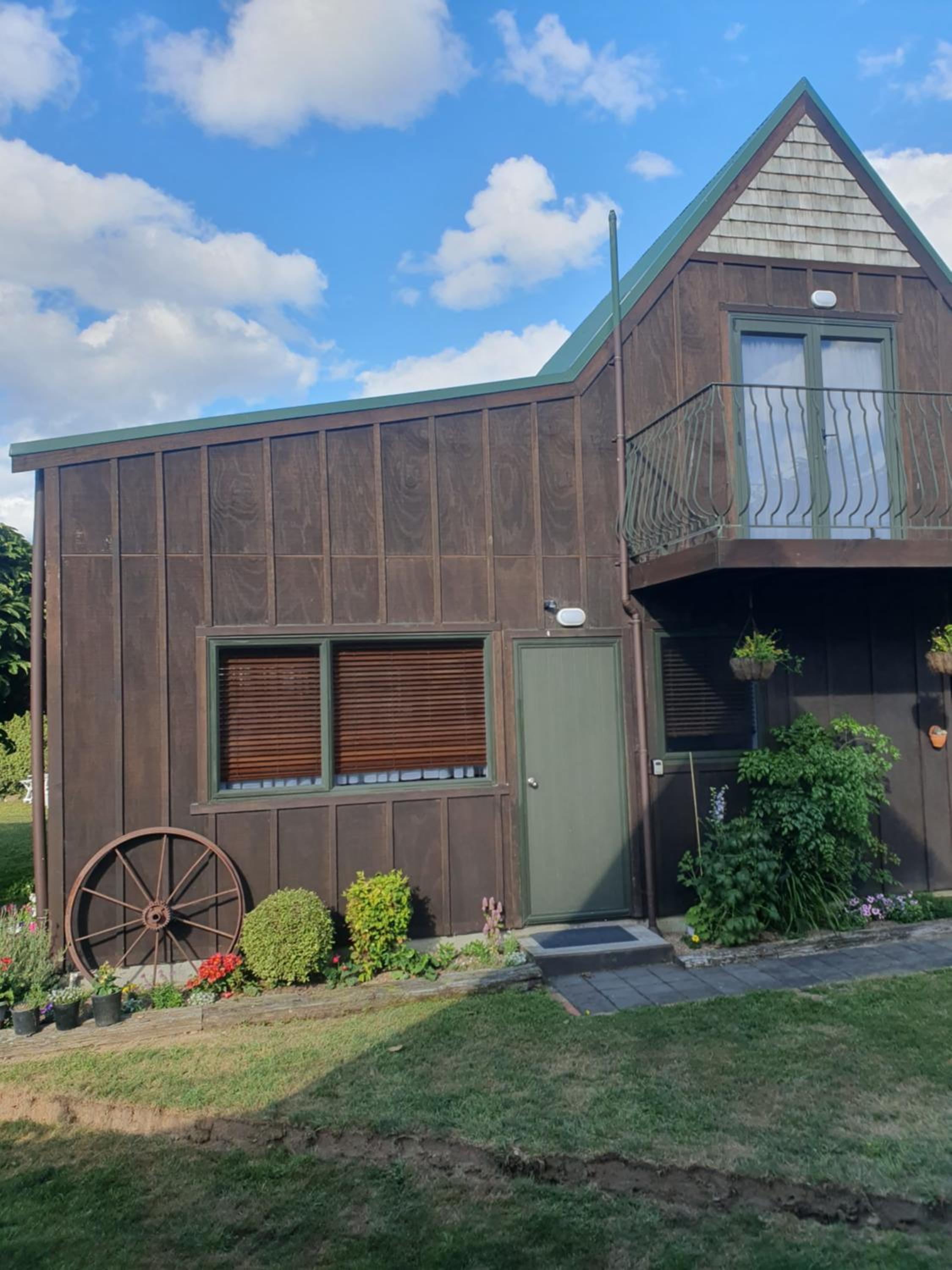 Mangaroa, farmstay view 3