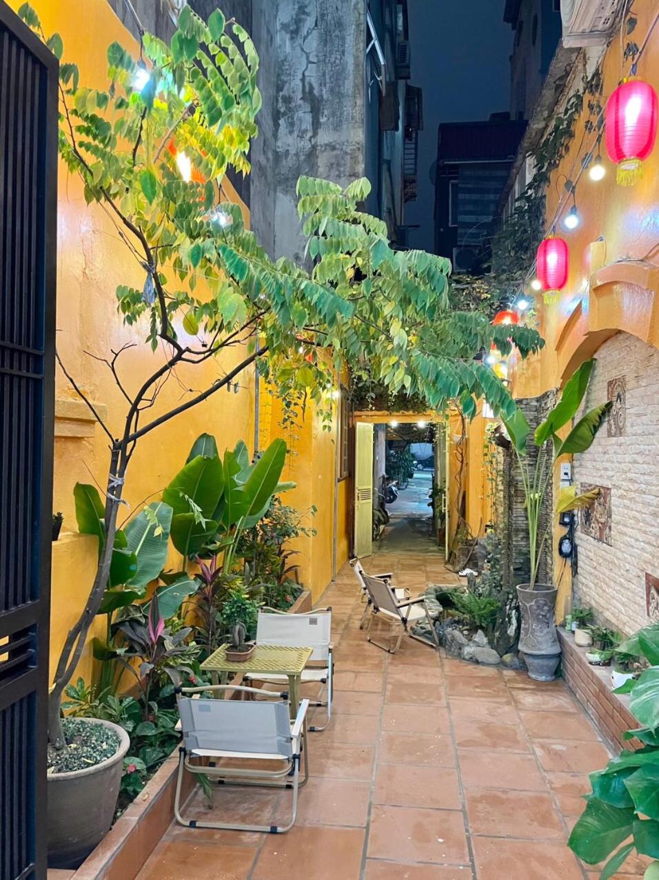 The little Ha Noi