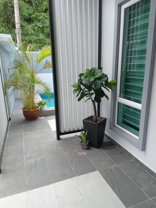 Homestay with pool kuantan photo 8