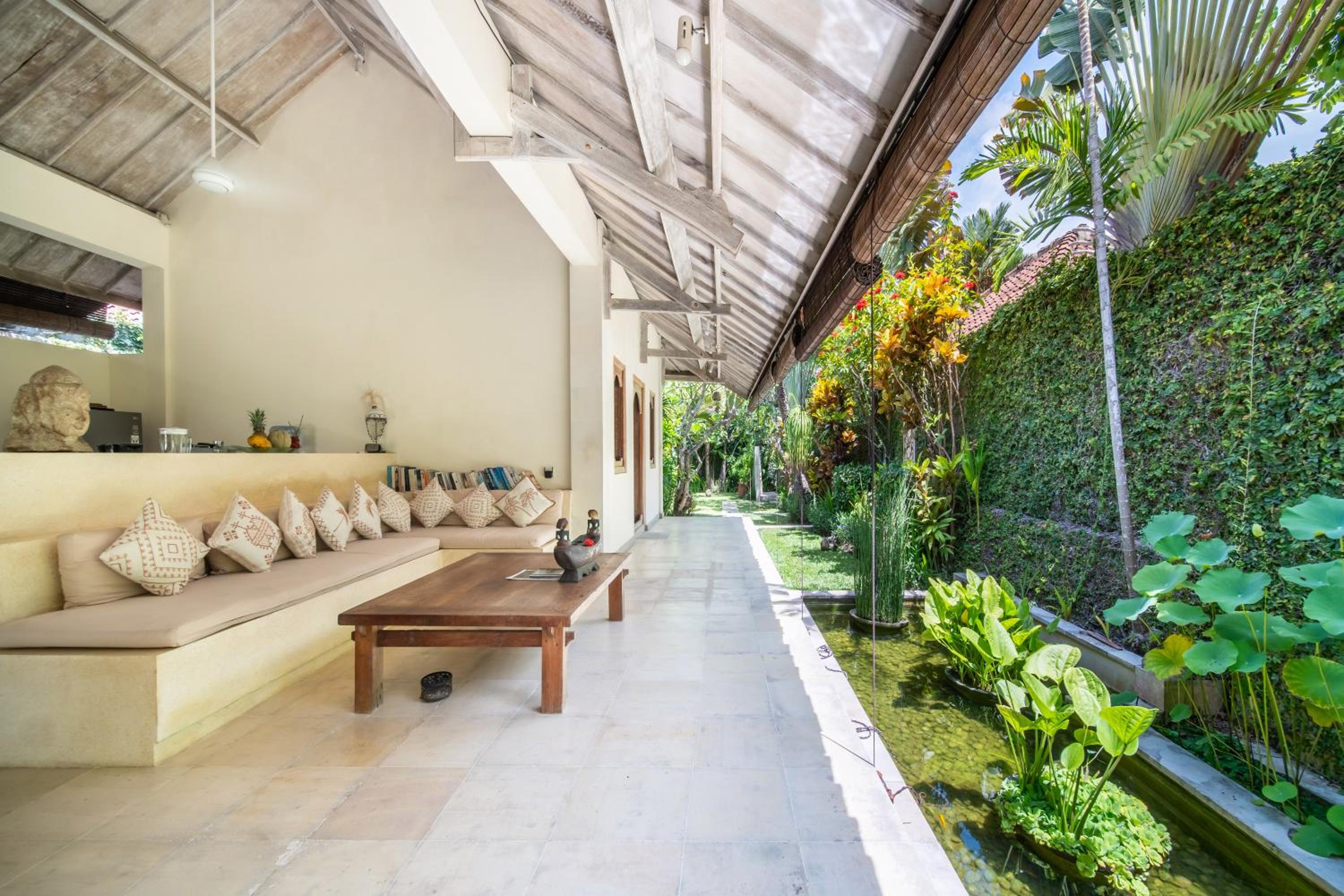Villa Gembira