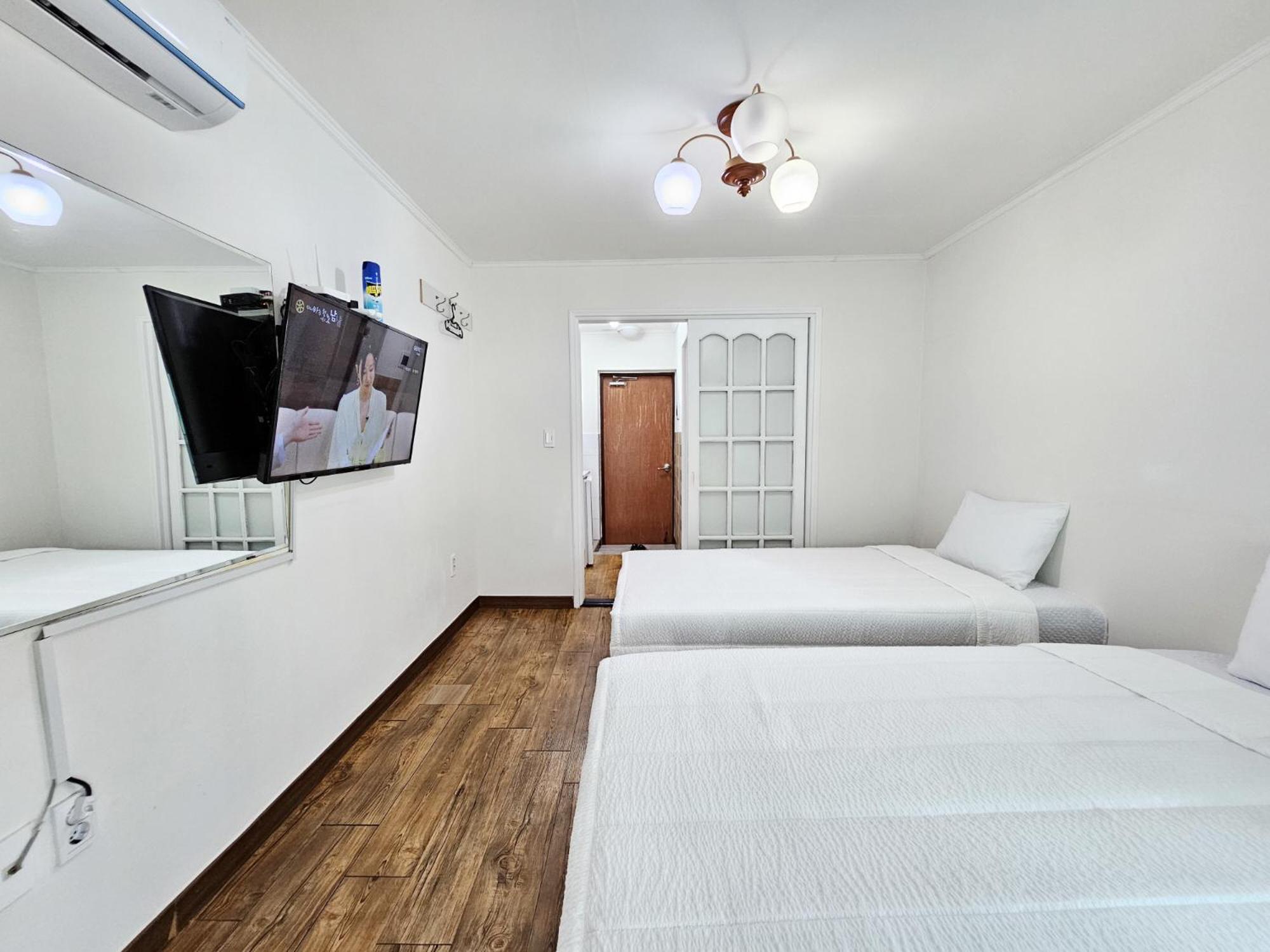 Seongsan Sunrise Pension